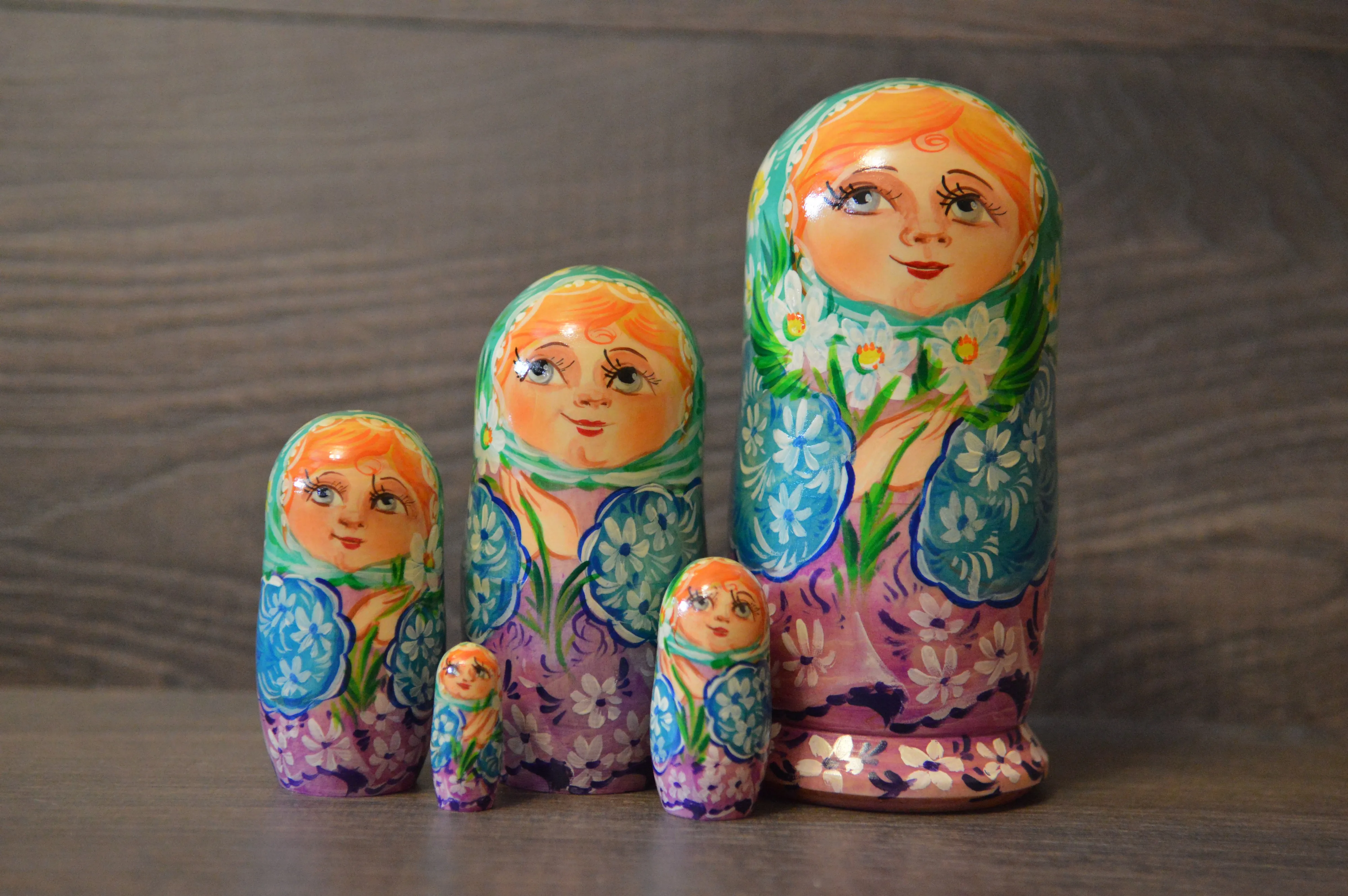 Russian matryoshka-grandmother Author's hand-painted |