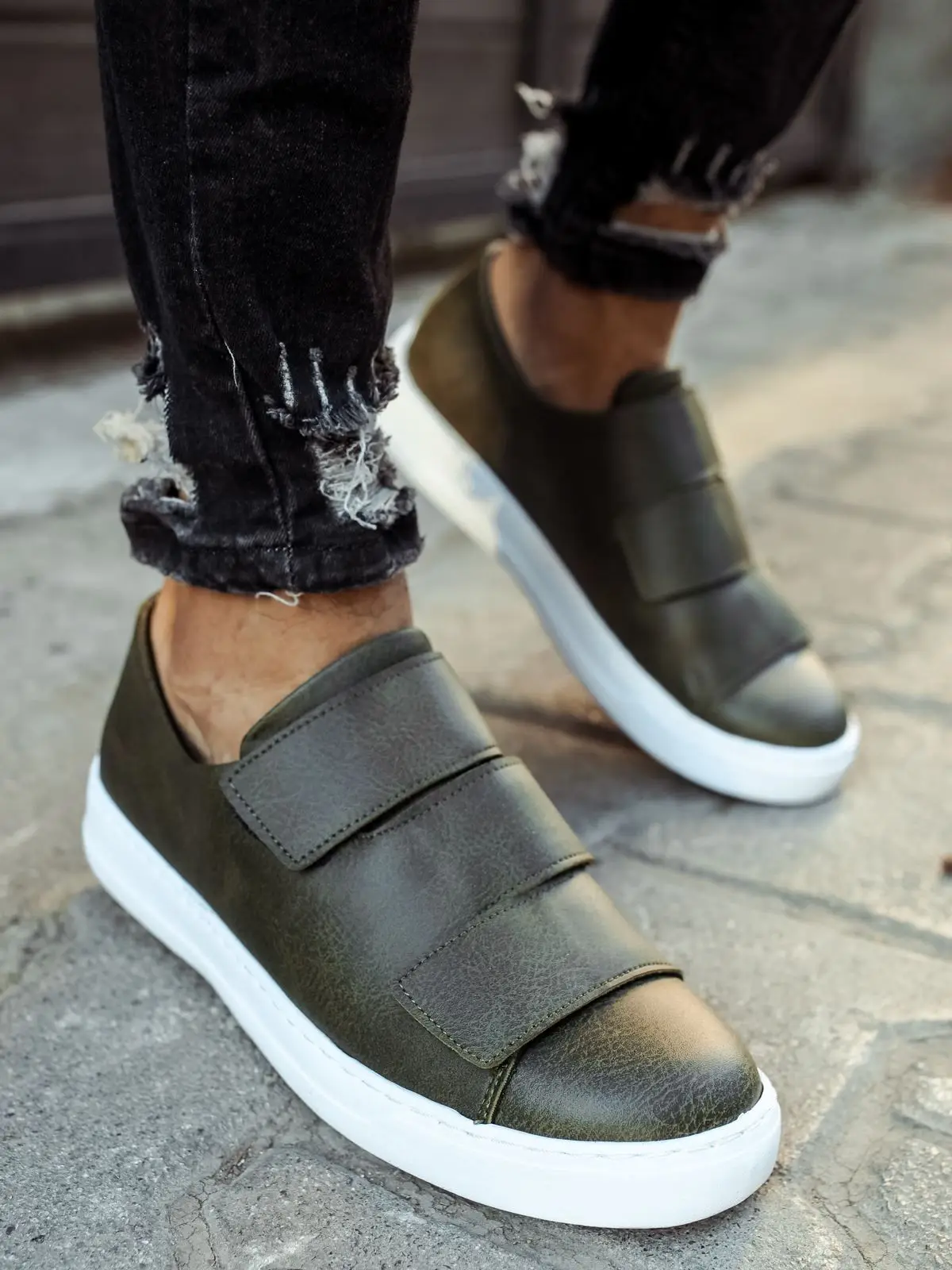 

men shoes Sneakers Male Mens casual Shoes tenis Luxury shoes Trainer Race off white Shoes fashion loafers running winter sneaker