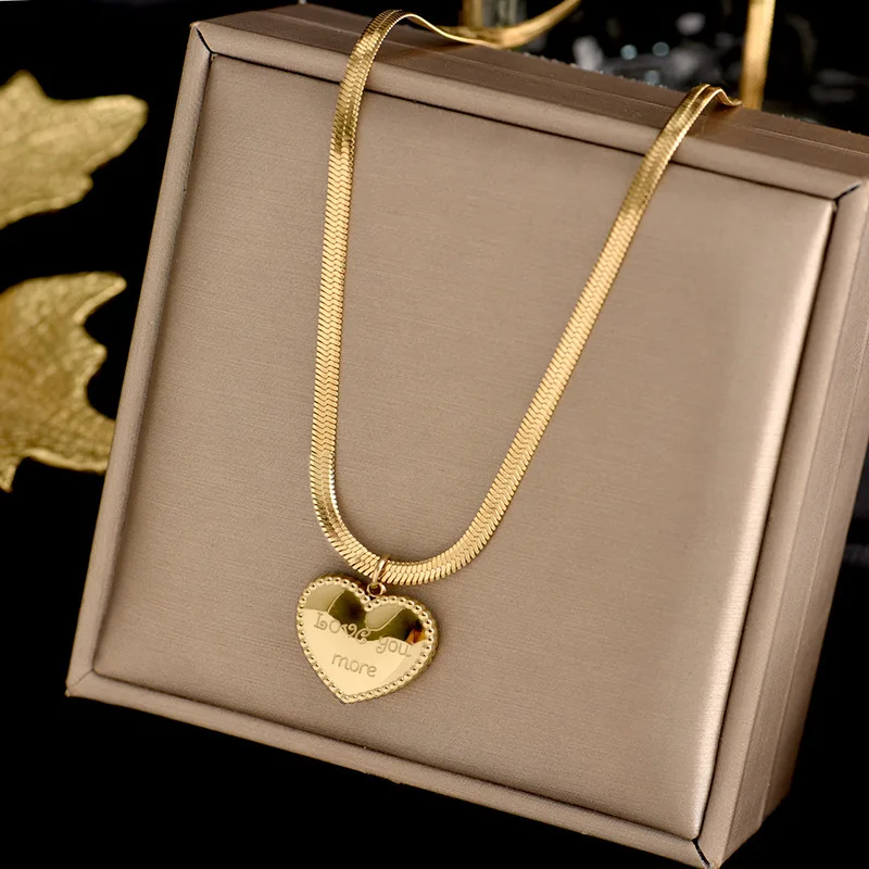 

Gold Color Love Heart Necklaces Jewelry for Girlfriend Stainless Steel Chokers 2021 Trend Fashion Festival Party Gift for Women
