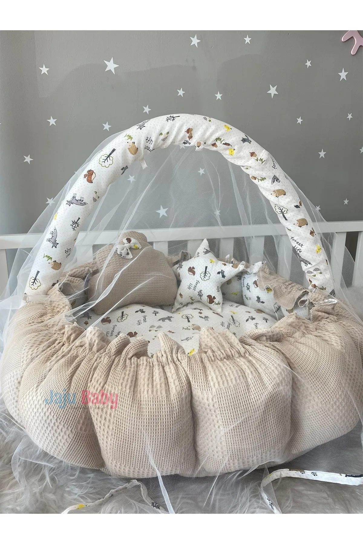 Jaju Baby Handmade, Pique Fabric and Muslin Fabric Fox Design Retractable Play Mat Babynest with Mosquito Net