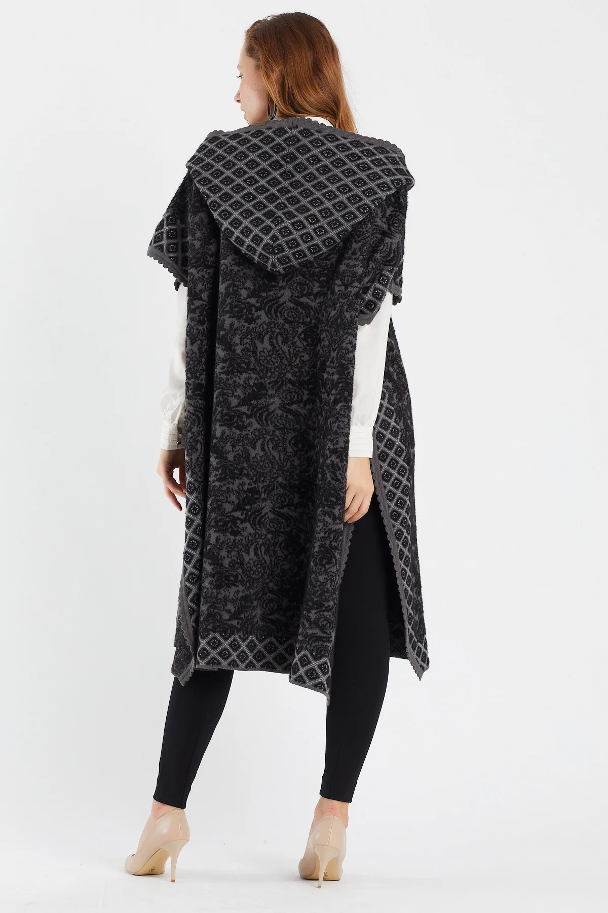 

Women's Shawl Wrap Knitted capes and Poncho Washable Oversized hoodie Cardigan Open Front Tassel Cape for Winter