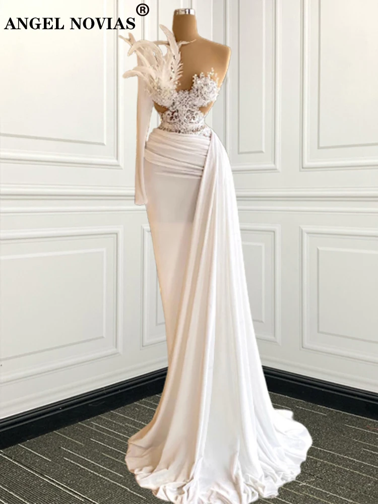 

Женское длинное вечернее платье ANGEL NOVIAS, белое платье с одним открытым плечом и юбкой годе, с перьями, для выпускного вечера, 2022