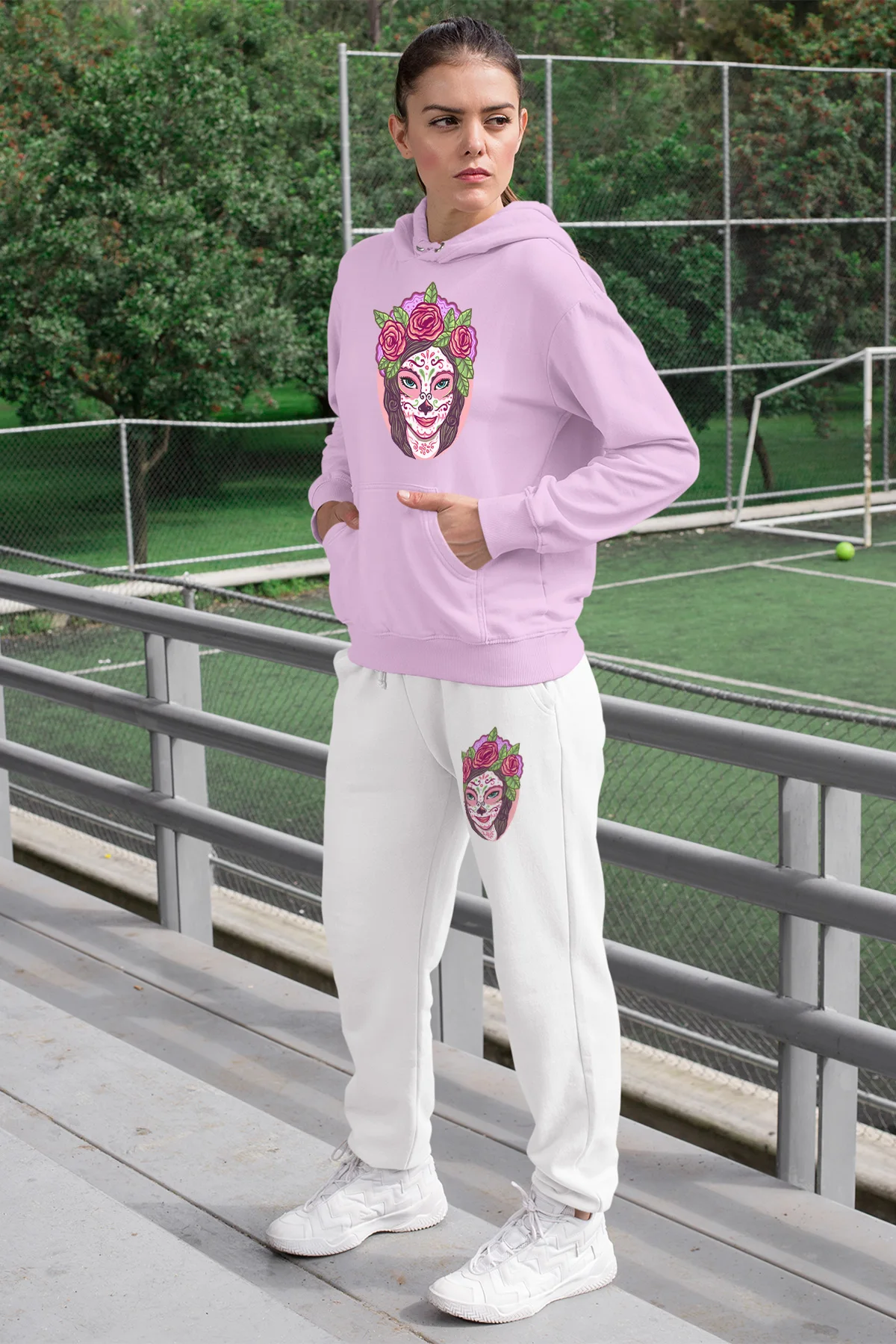 Женский спортивный костюм Angemiel розовый свитшот с капюшоном белые спортивные