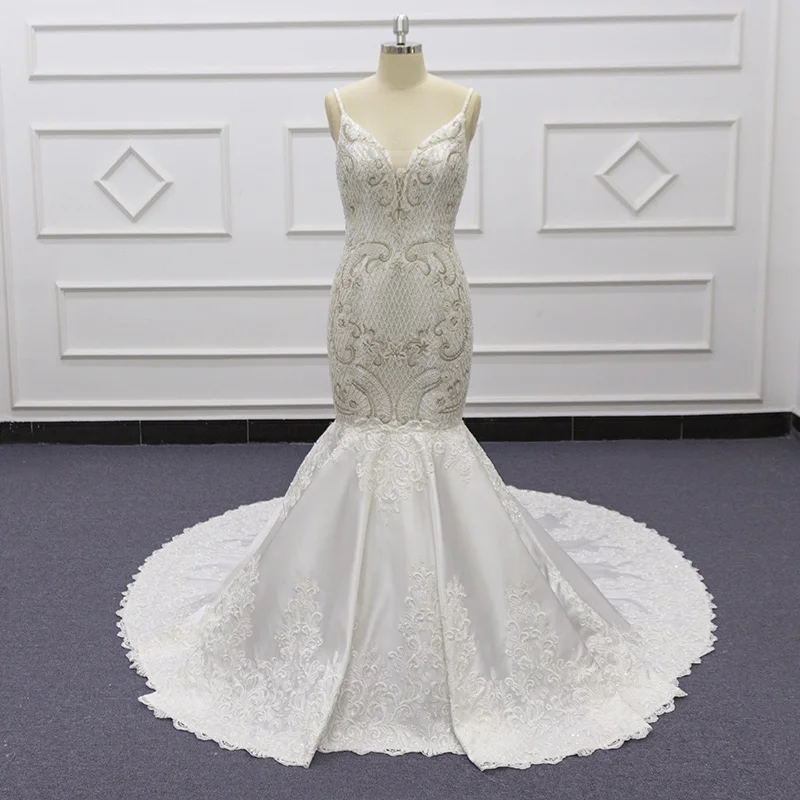 

Eslieb Design African Dress for Women V Neck Beadings Crystal Embroidery Appliques 2021 Wedding Dress High Quality SJ448