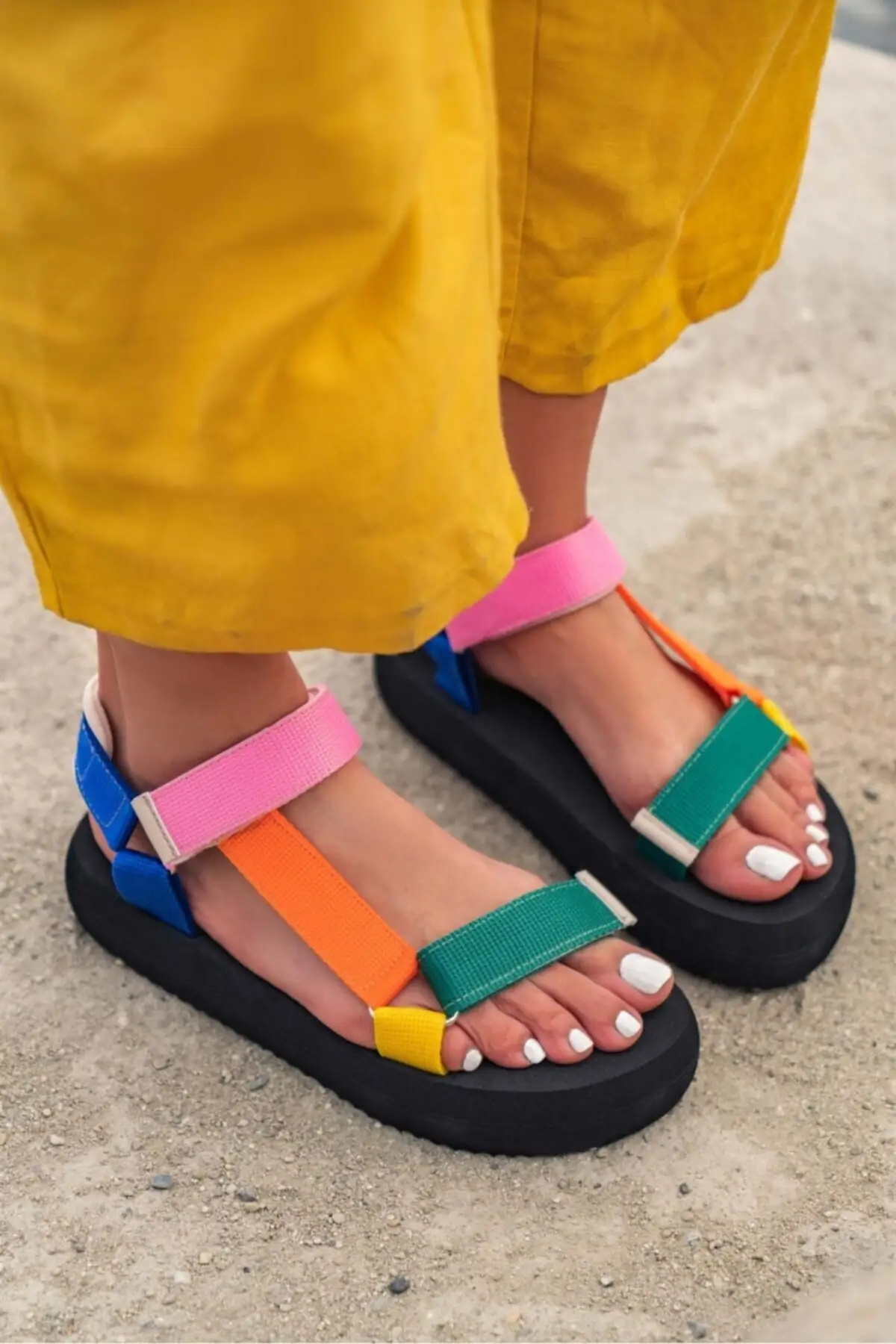 

Flat Sole Velcro Women's Sandals New Flat motion Sandals Women Shoes Wild fashion Open Toe magic paste Non-slip Sandals