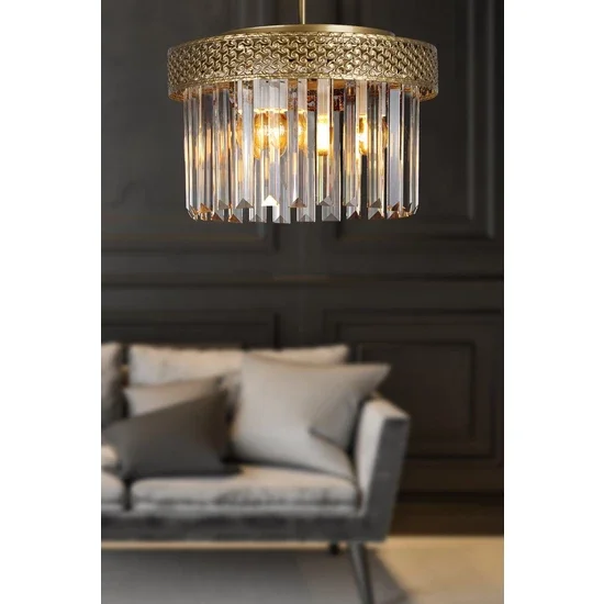 

Полосатая хрустальная люстра из 3-го камня.