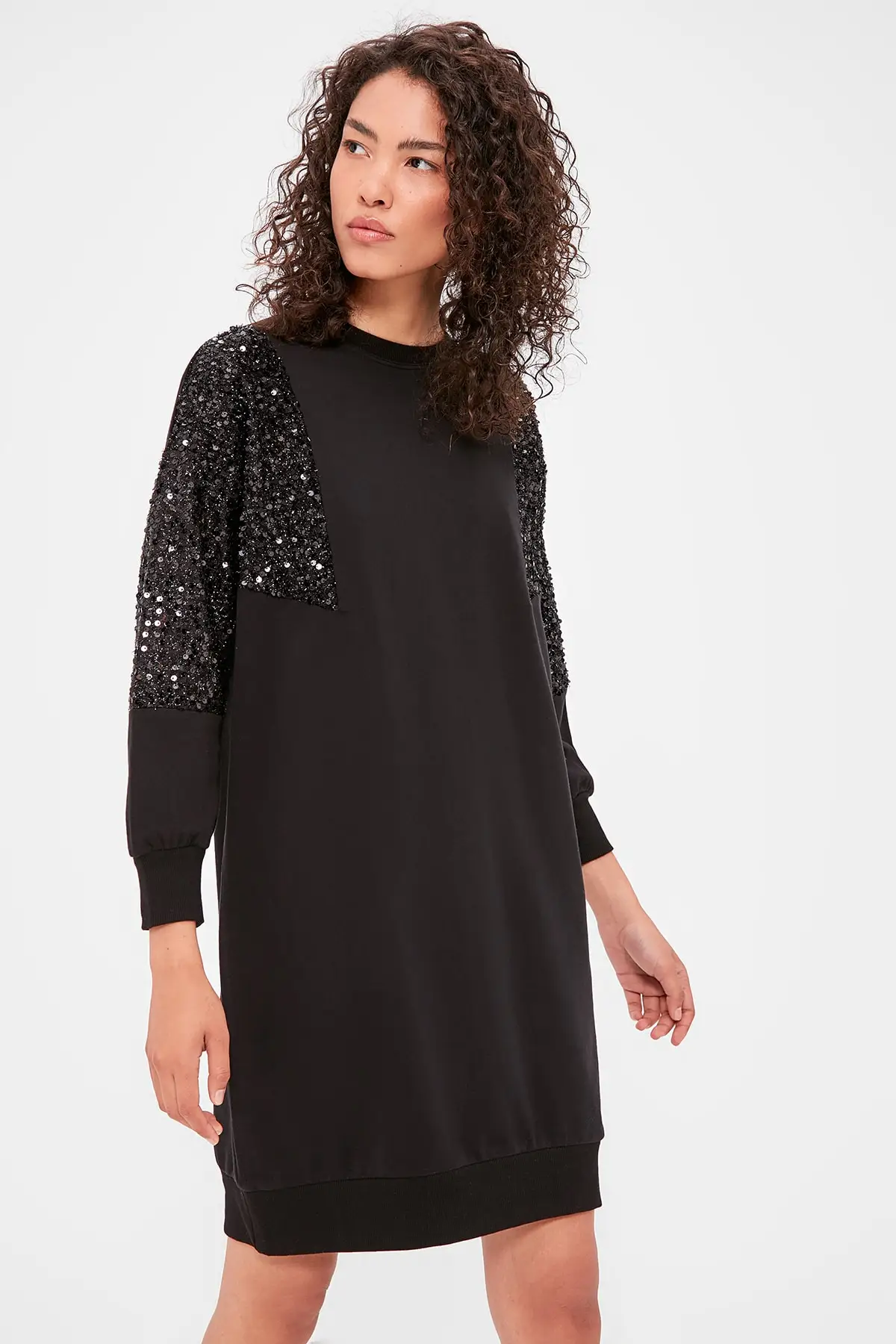 Trendyol трикотажное платье с блестками TWOAW20EL1721|Женские платья| |