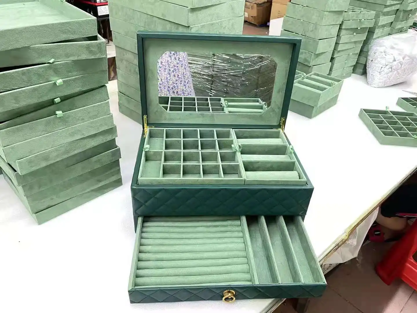 The Flower Girl Bridesmaids Maid Of Honor Mother's Day Gold Frame Glass Jewelry Gift Box Storage Organizer