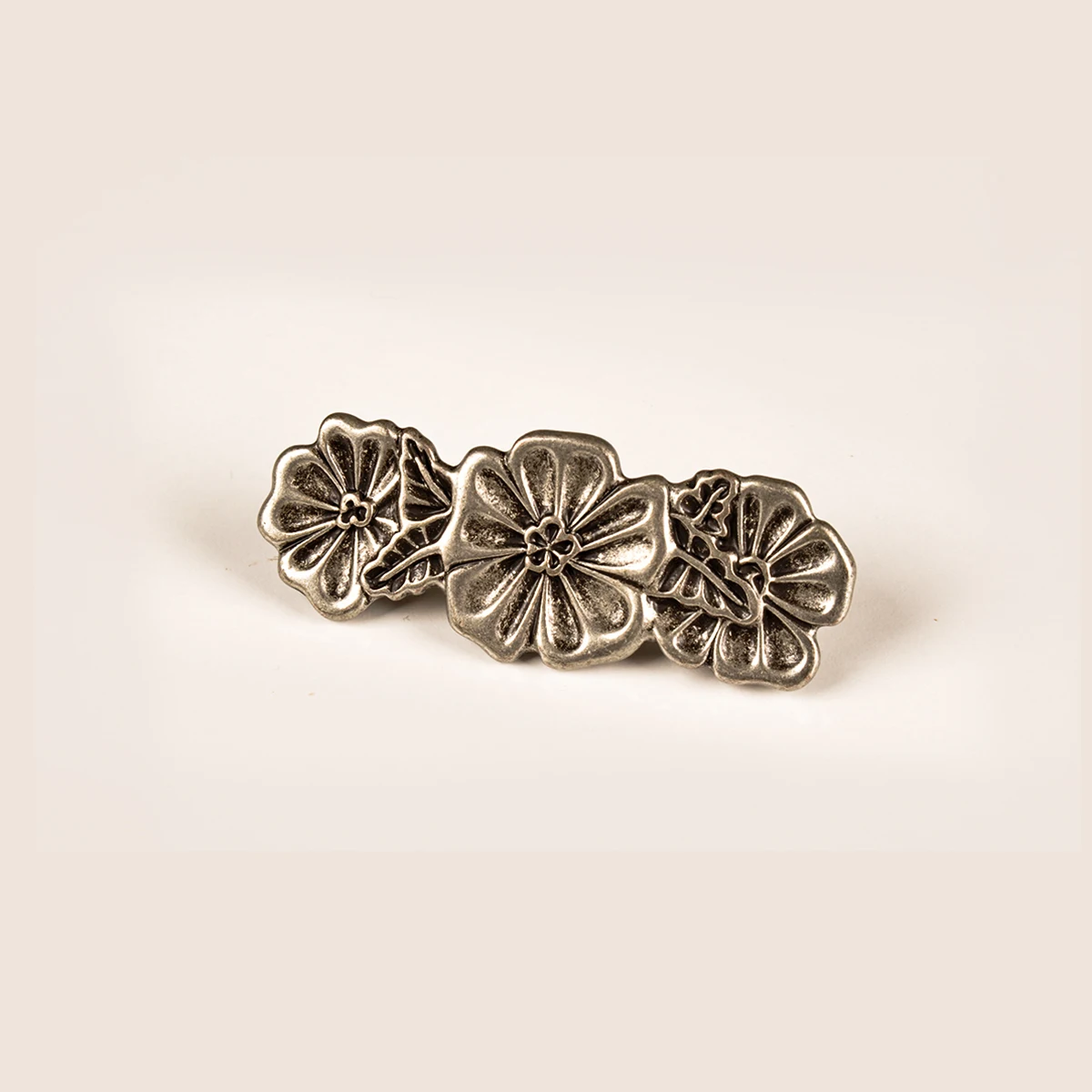

Special Design Shiny Silver Color Metal Cabinet Drawer Furniture Handle-Giusti Marca WMN676.064.00MA