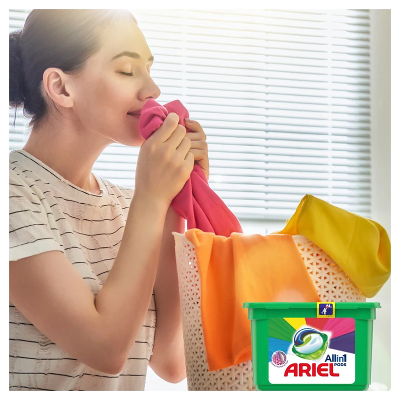 Ariel Pods Всё в 1 Touch of Lenor Color Капсулы Для Стирки 30шт.|Стиральный порошок| |