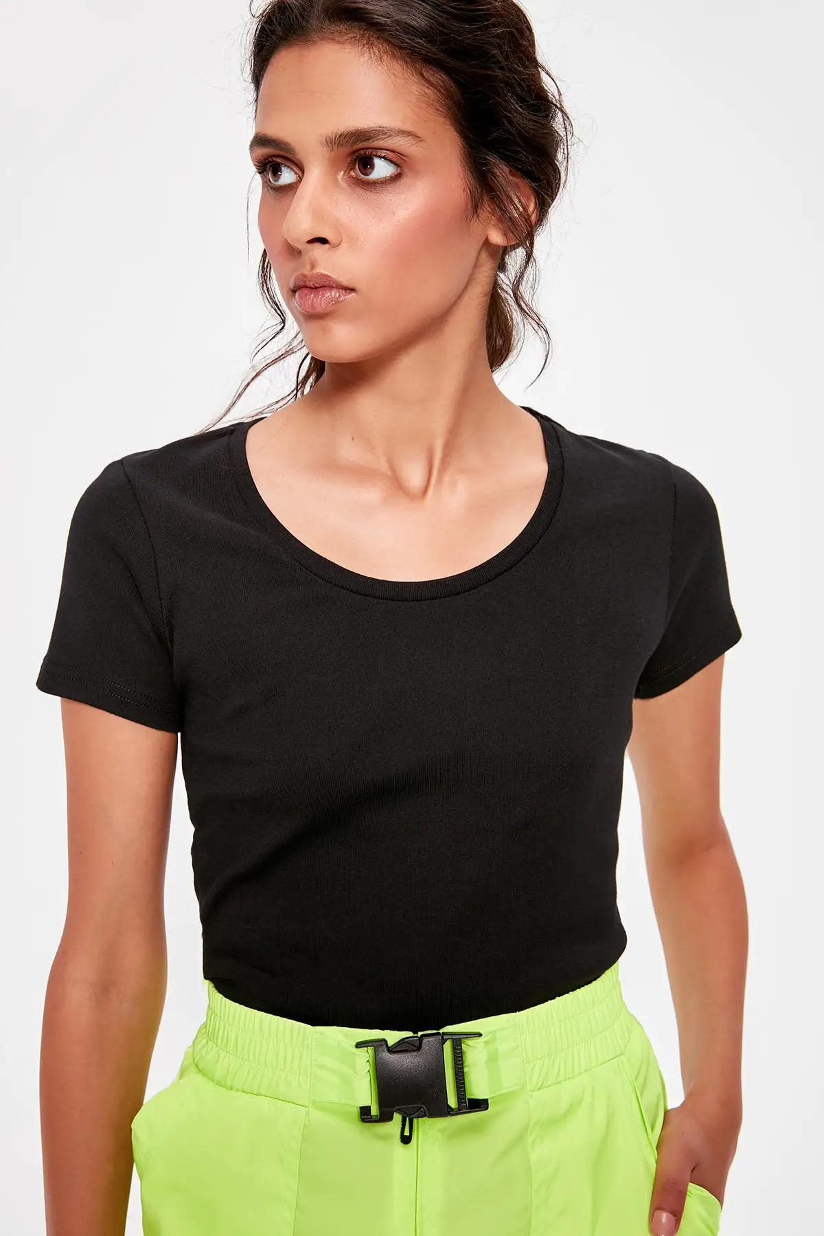 Черная трикотажная футболка с воротником для бассейна | Женская одежда