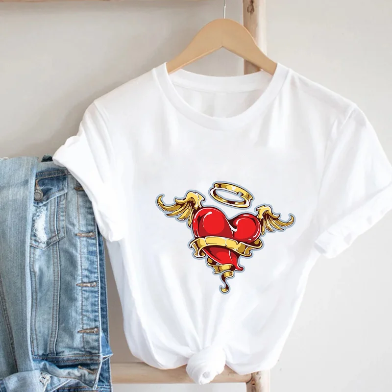 

Women Graphic Rock Top Tees Female New Heart theme T Shirt Fashion Queen Tshirt Women Harajuku Vintage T-shirt