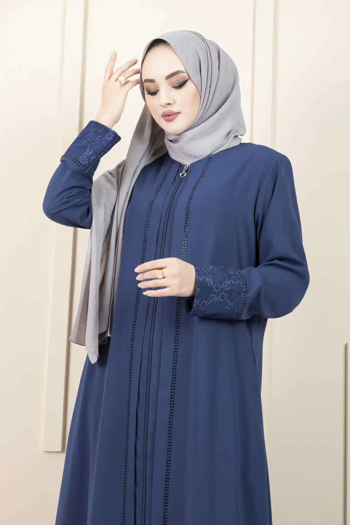 Women Guipure Detailed Hijab Abaya Ramadan Middle East Fashion Lace Long Cardigan Dubai Maxi Dress Kimono For Muslim English