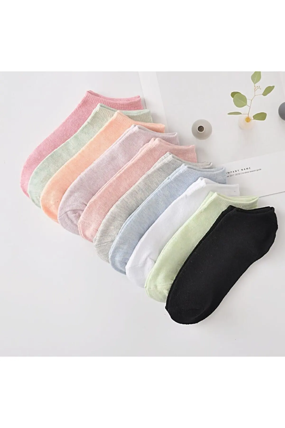 

8 Pairs of Cotton Economic Mixed Color Women's Booties