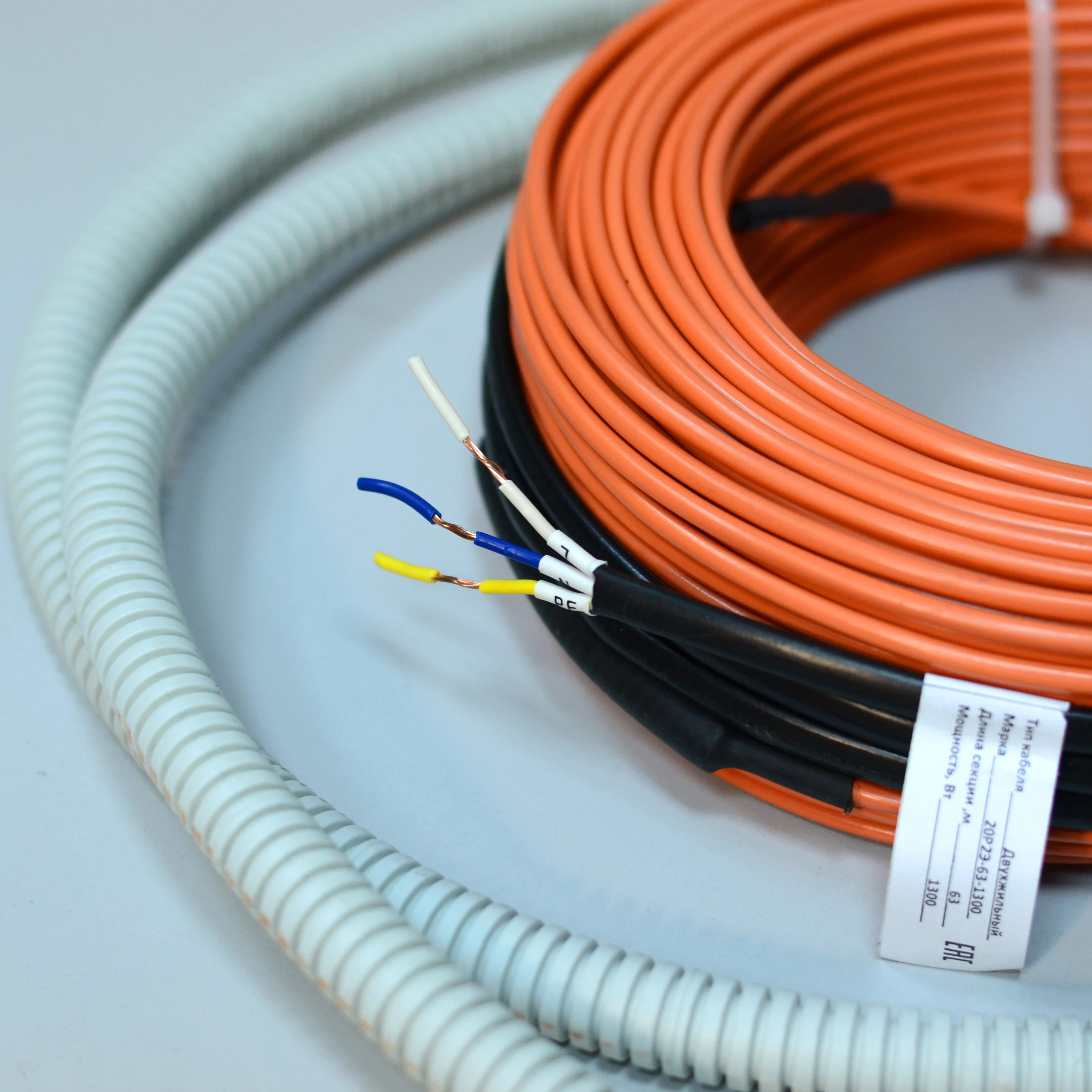 Теплый пол. Двухжильный теплый пол в стяжку HEATLINE-2.+ Терморегулятор. под плитку