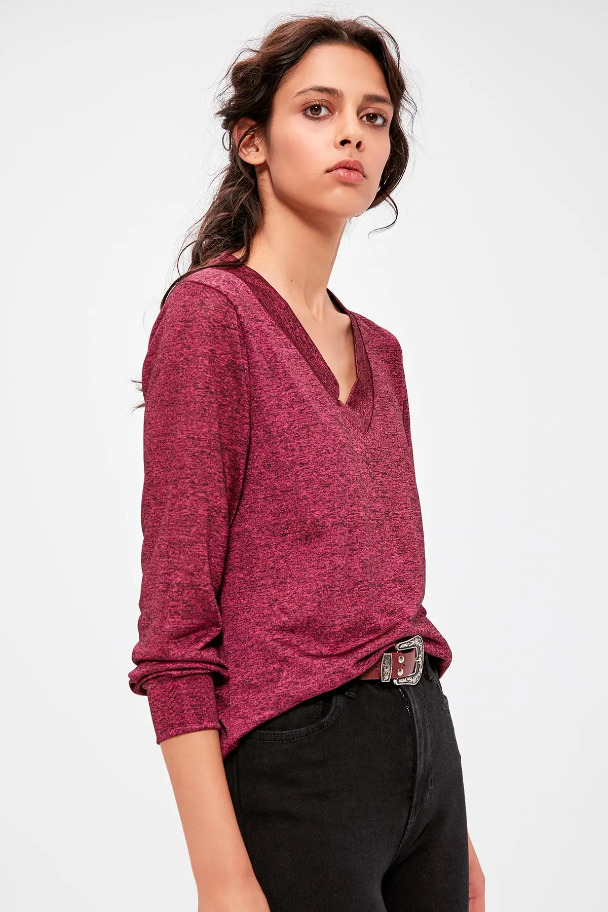 Трикотажная блузка с треугольным вырезом|Блузки| |