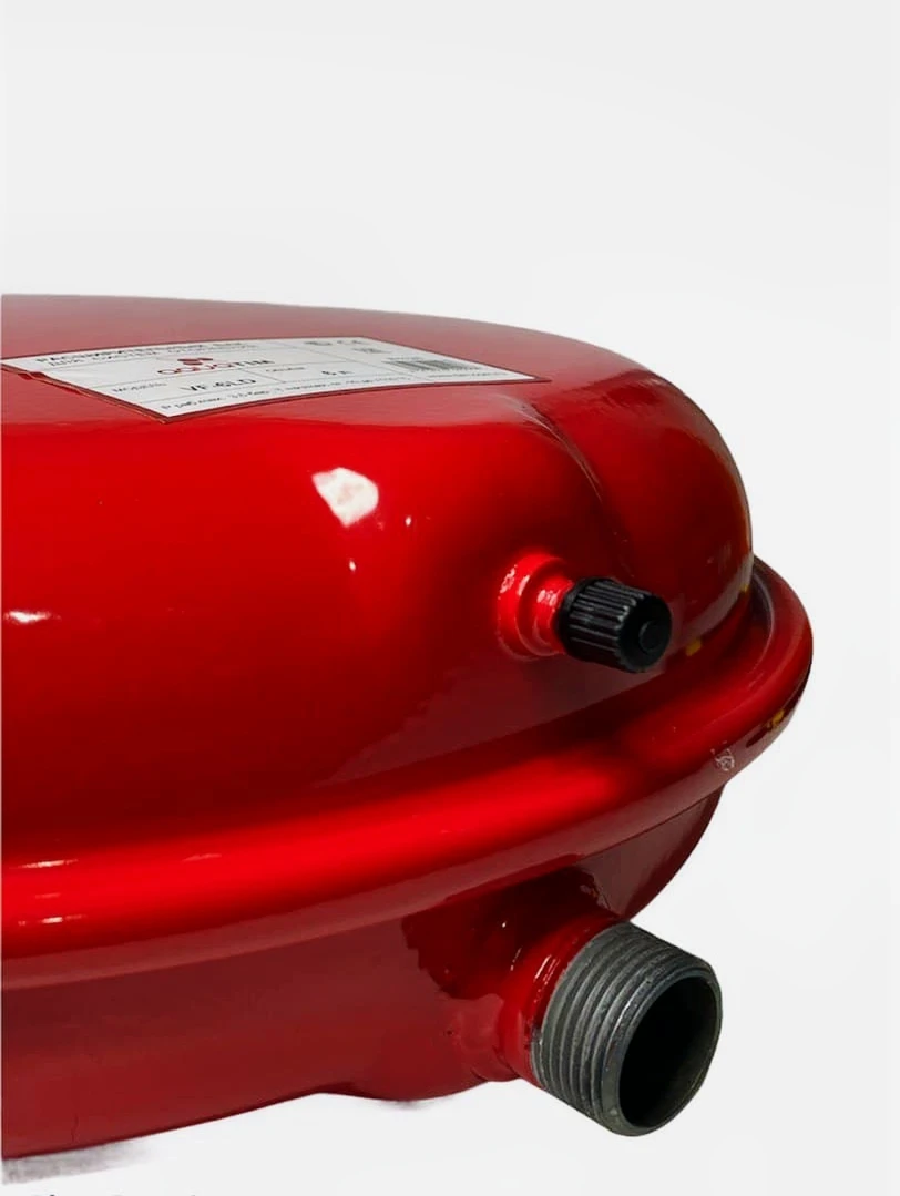 Рисунок 3 - Расширительный бак для систем отопления