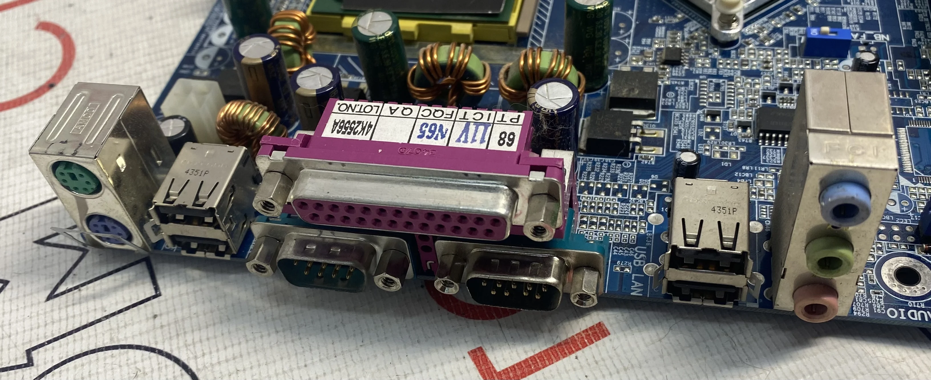Материнская плата GIGABYTE GA-7N400E Socket 462 AMD | Компьютеры и офис