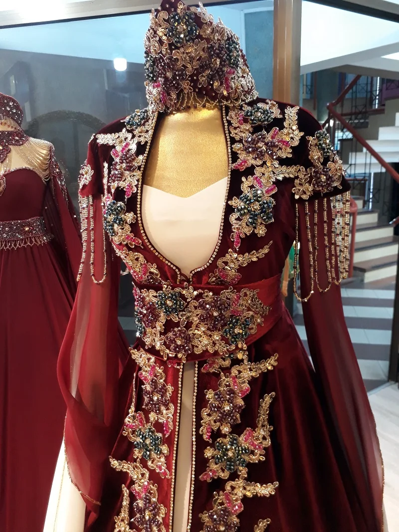 Кафтан Hurrem Sultan Henna модель SML711Bordo