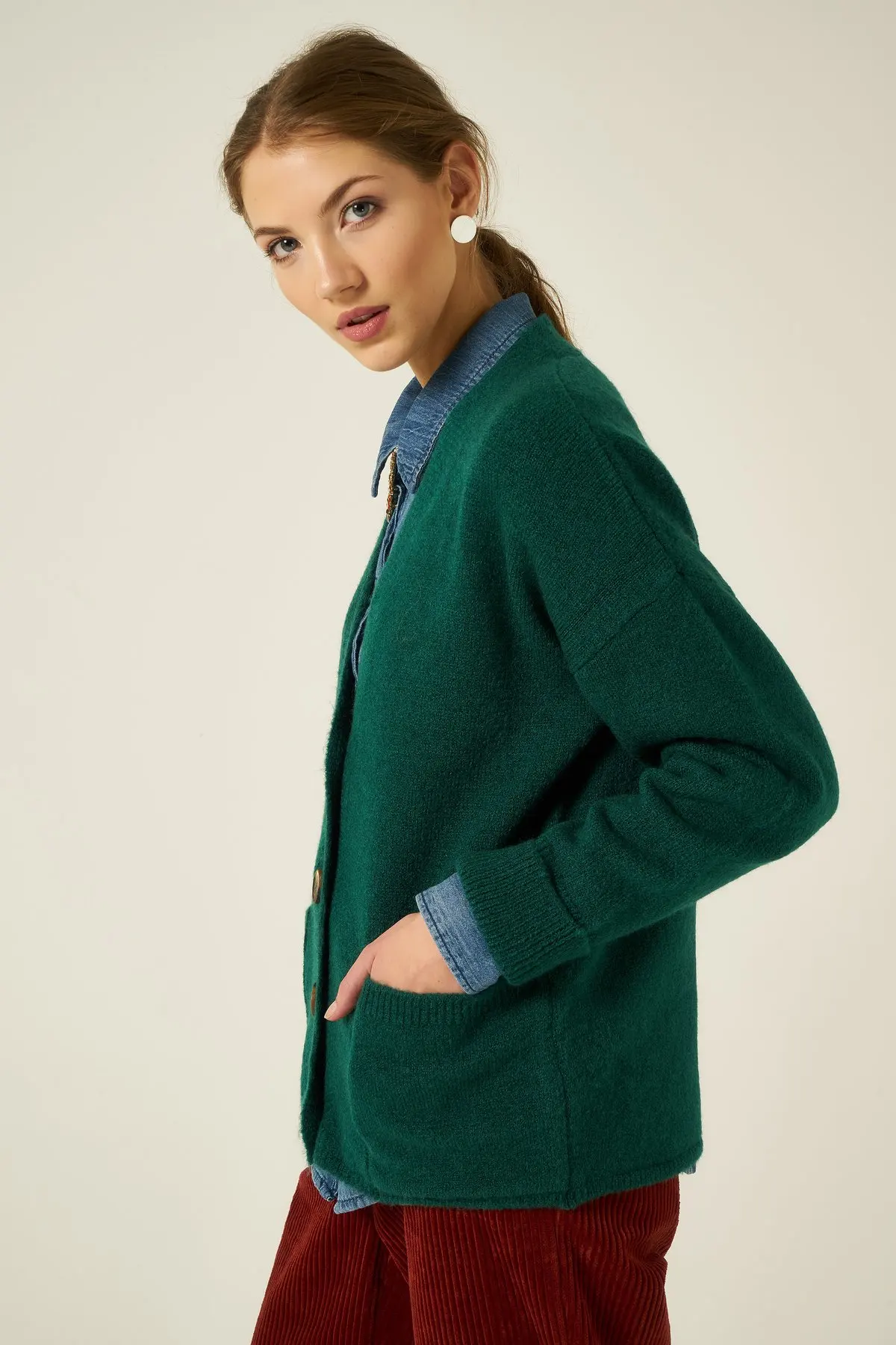 Joinus трикотажный кардиган на пуговицах с карманами женская зеленая | Женская