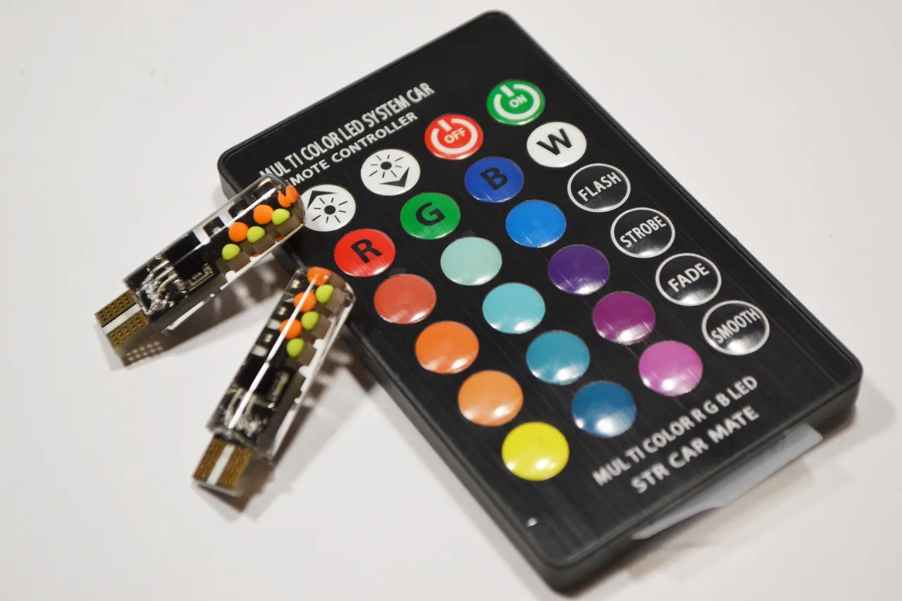 T4482 ЛАМПА T10 RGB LED W5W С ПУЛЬТОМ УПРАВЛЕНИЯ AVL001 |