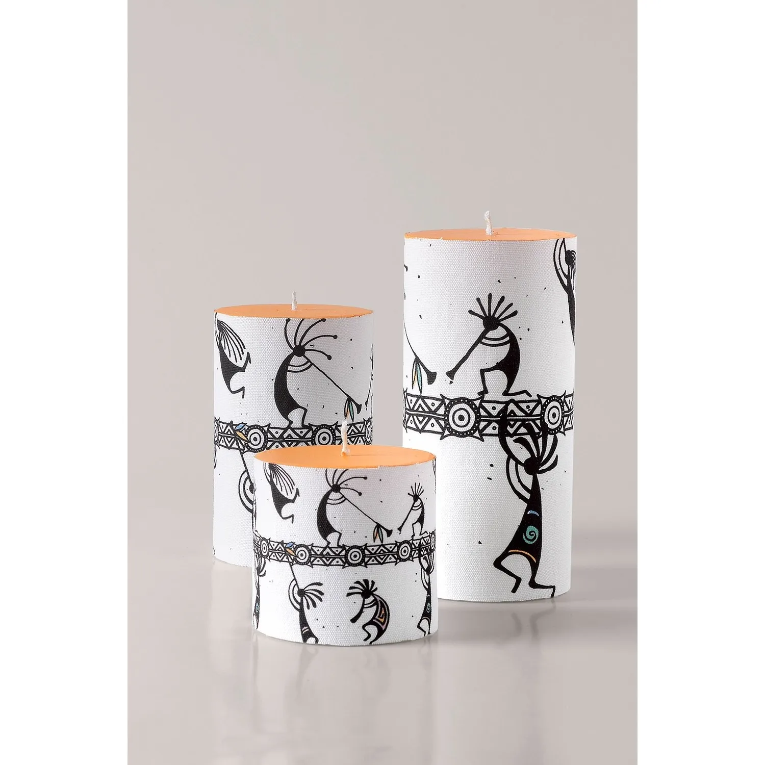 

Home&Bath Design Candle Set of 3 - Kokopelli NEW SEASON
