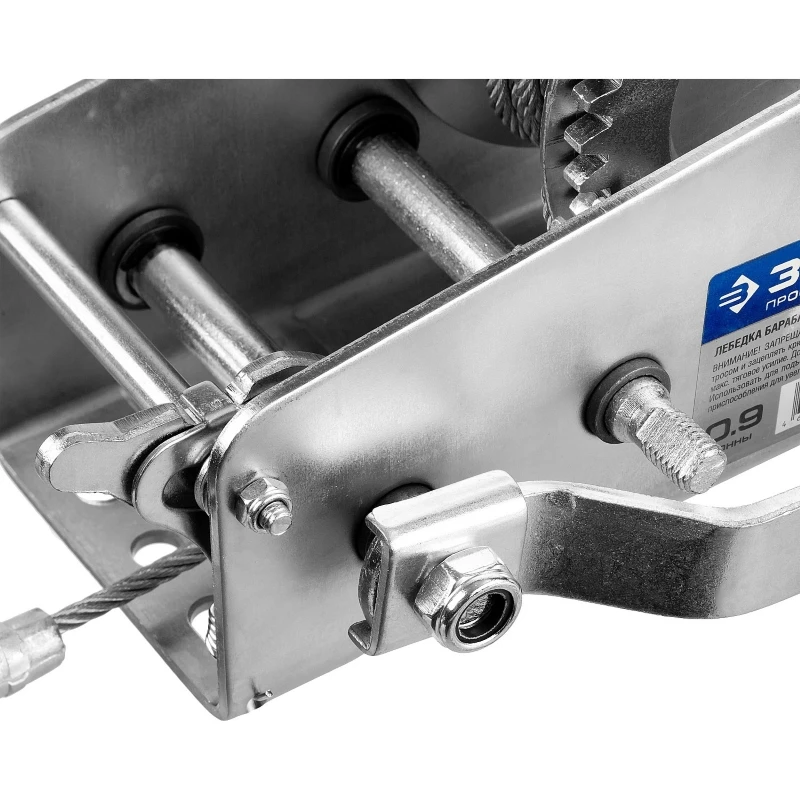 Лебедка ручная барабанная ЗУБР &quotПРОФЕССИОНАЛ&quot тяговая тросовая 0.9 т 8 м |