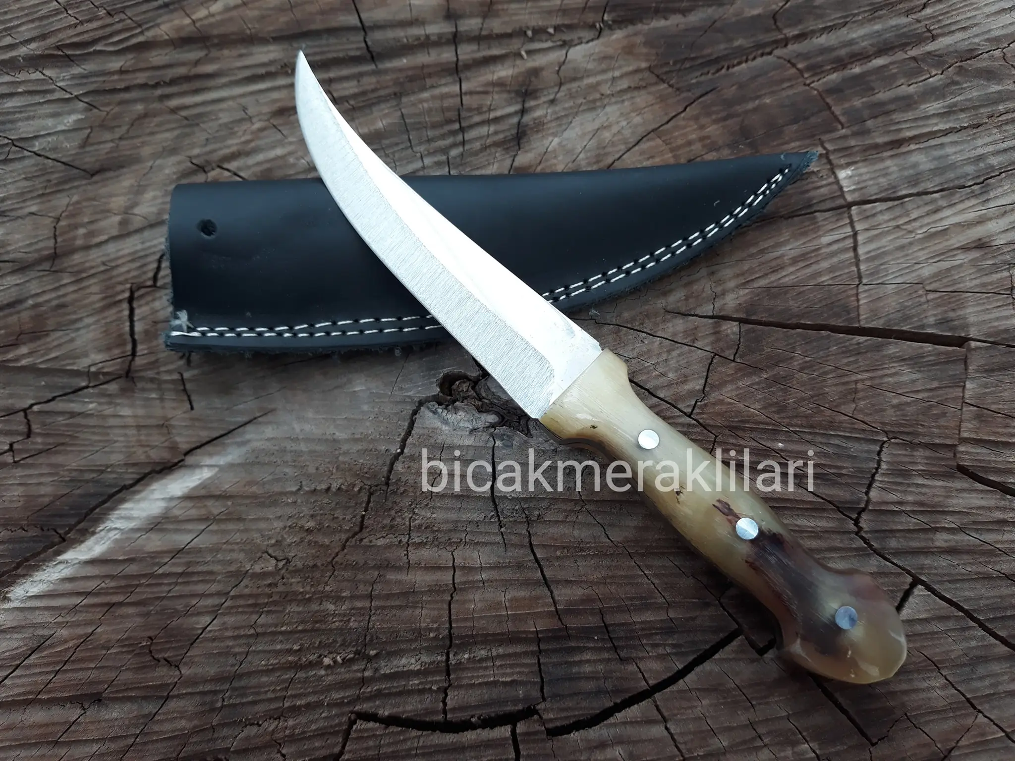 

Handcrafted Blade 15cm Overall Length 3mm Steel