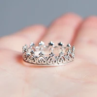 beautiful and romantic queen crown ring womens fashion elegant queen of hearts crown ring couple gifts jewelry