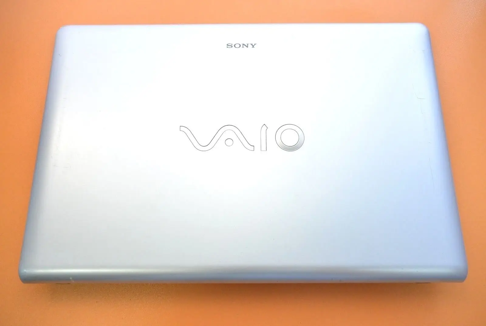Sony Vaio VPC-EB верхняя крышка корпуса ноутбука 4-179-187 | Компьютеры и офис