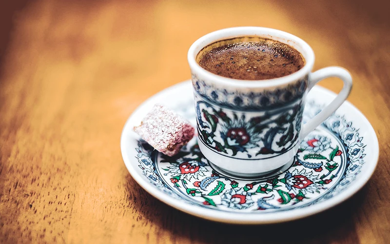 

Lüks türk arapça kahve fincanları yüksek kaliteli porselen türk çay kahve Espresso fincanı kupa seramik seti İn türkiye