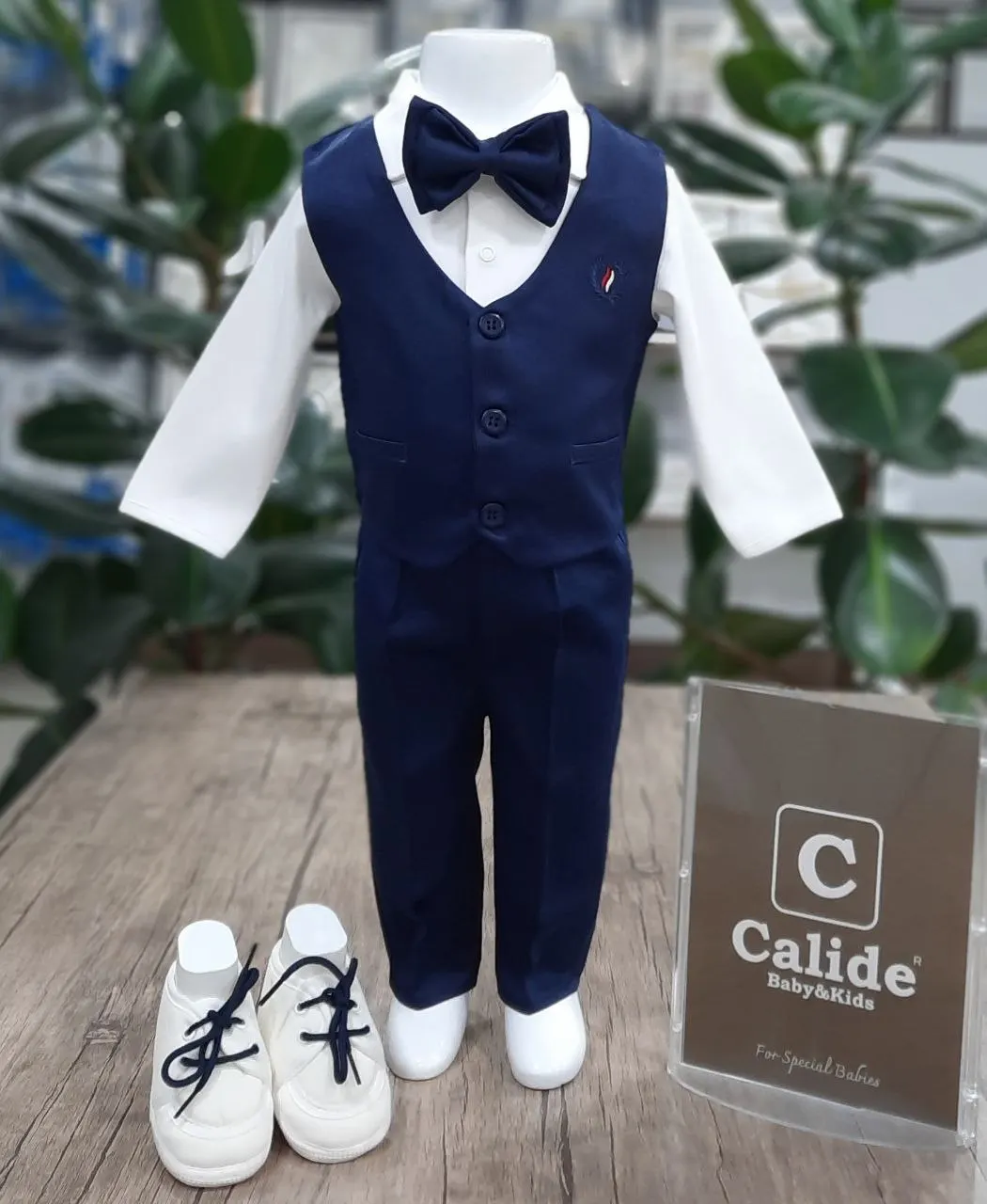 

Костюм для мальчиков 3 - 6 месяцев 62 см, рубашка, жилет, Бабочка, обувь для новорожденных, свадьбы, смокинга, крещения, 7 предметов