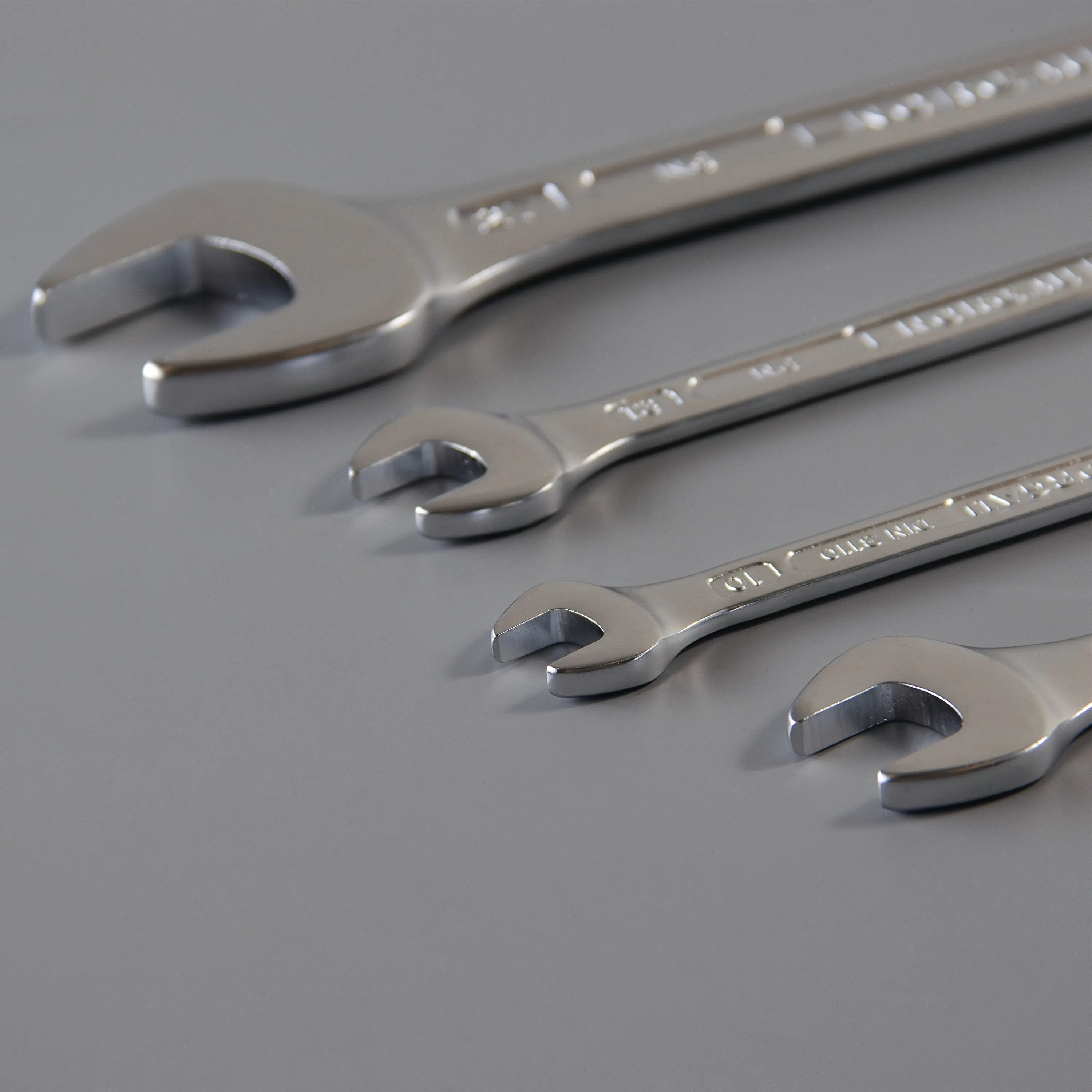 6-32мм izeltas. набор ключей гаечных двусторонних. набор гаечных ключей энкор 26425. ) сибртех. набор ключей цки 58246.