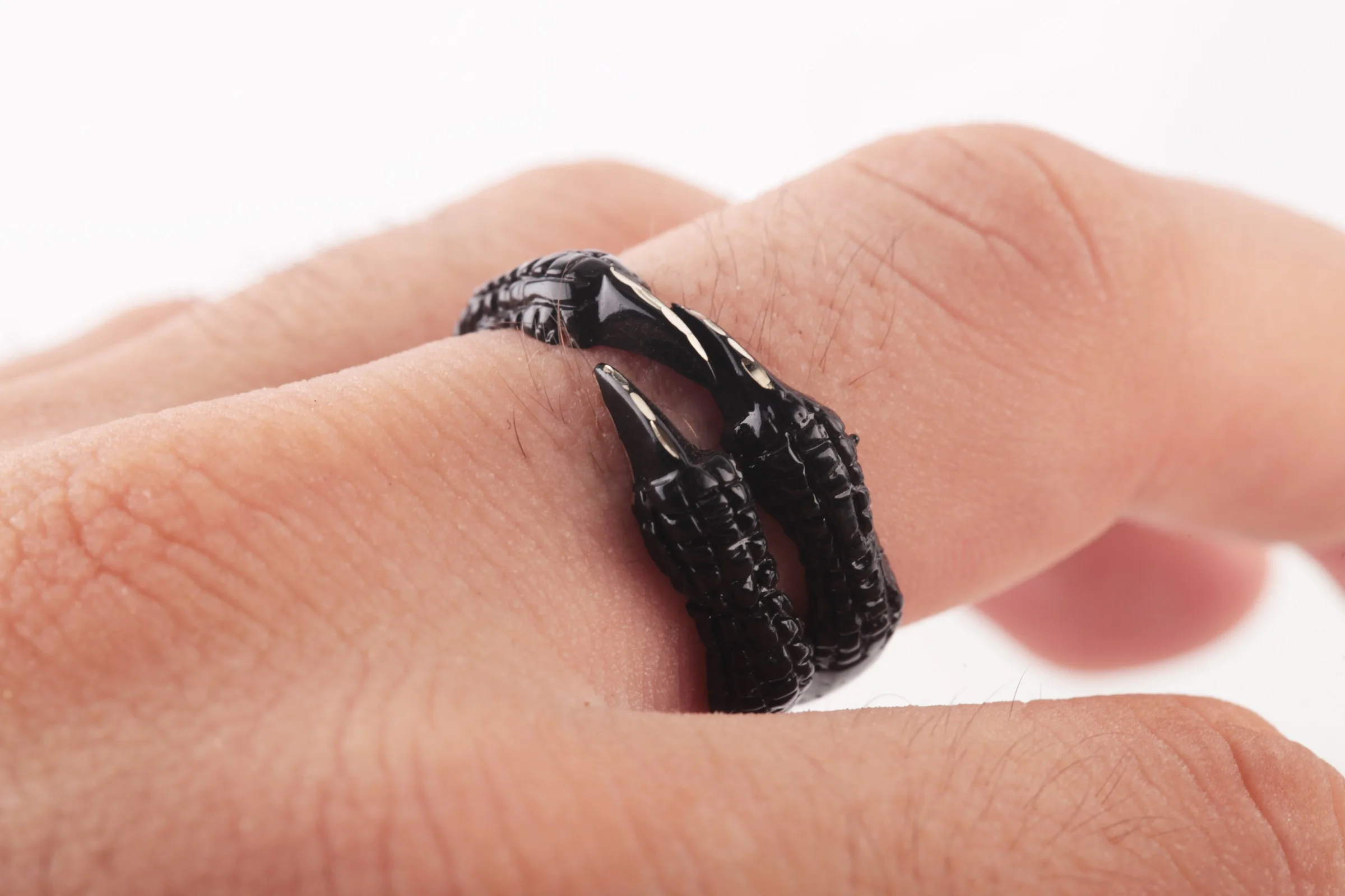 

UM US JEWELRY Black Color Eagle Claw Pattern Men Ring