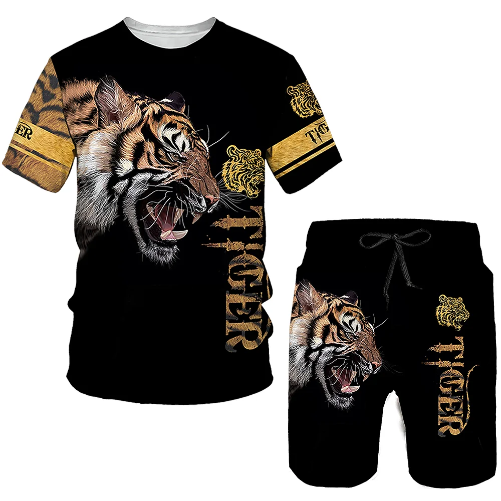 

Костюм мужской из футболки и шортов с принтом тигра и льва