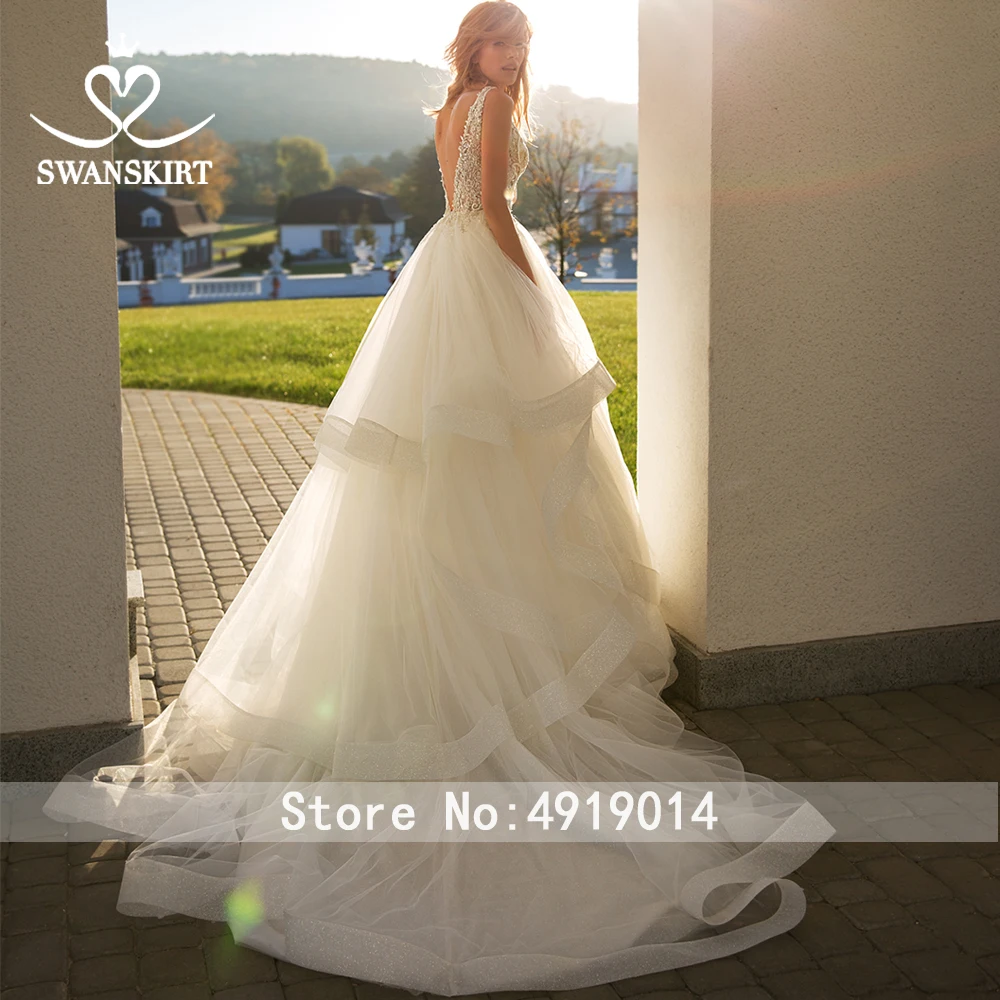 V-образным вырезом из бисера Свадебное платье Swanskirt A220 аппликации с низким вырезом на спине платье трапециевидной формы платье принцессы с рюшами, свадебное платье, Тюль Иллюзия vestido de noiva