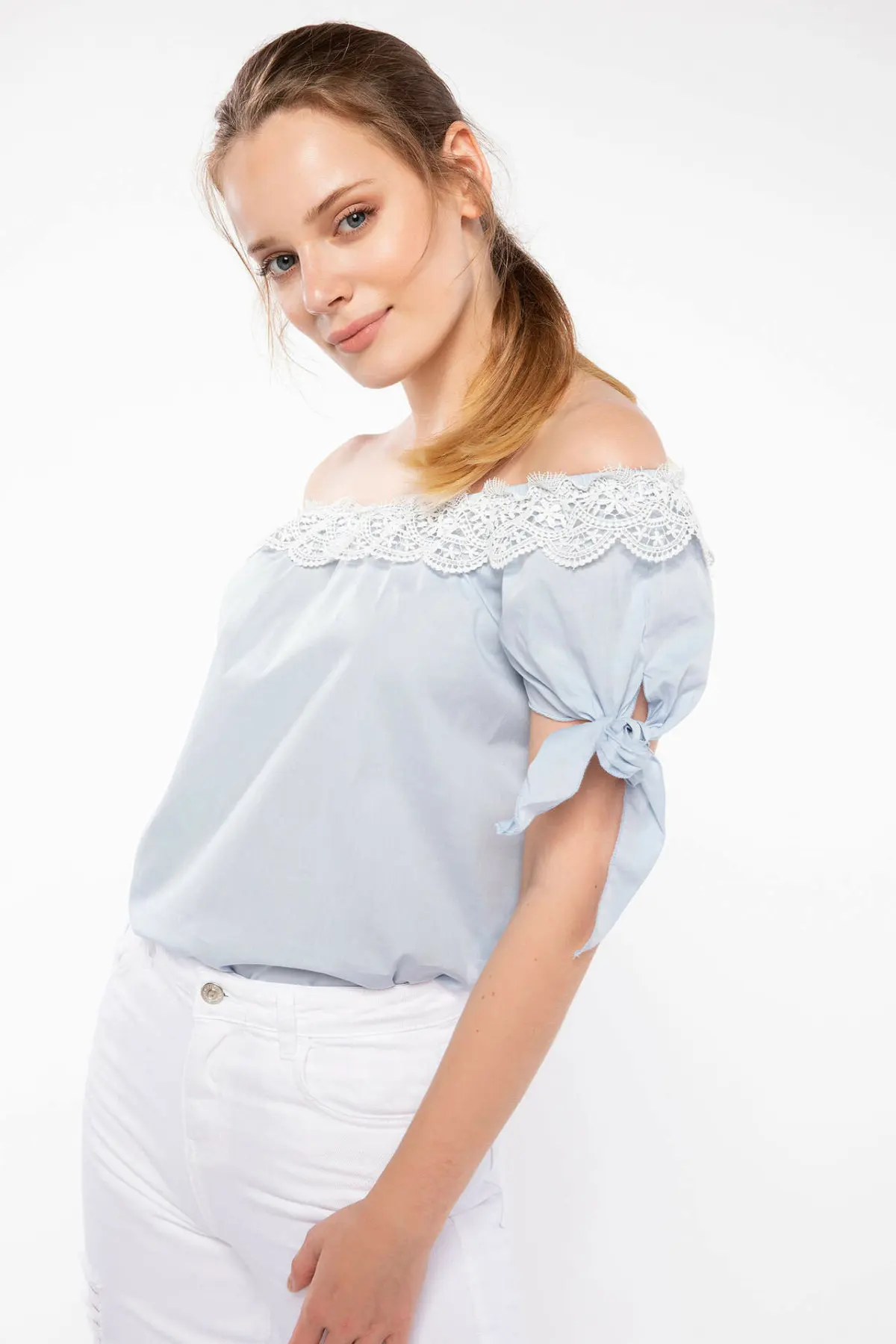 DeFacto женская сексуальная мода с открытыми плечами на шнуровке Однотонная рубашка