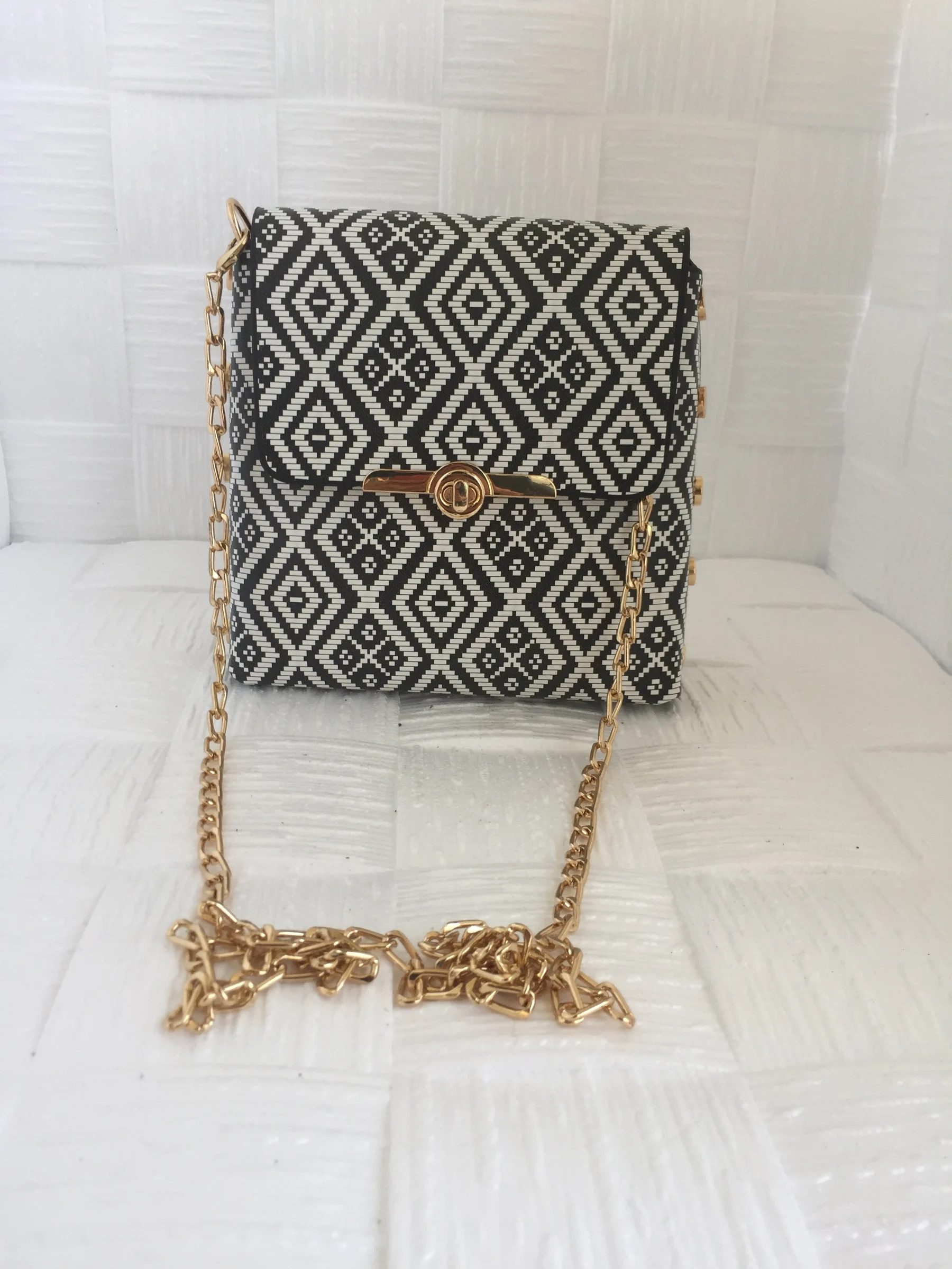 

Shoulder bag