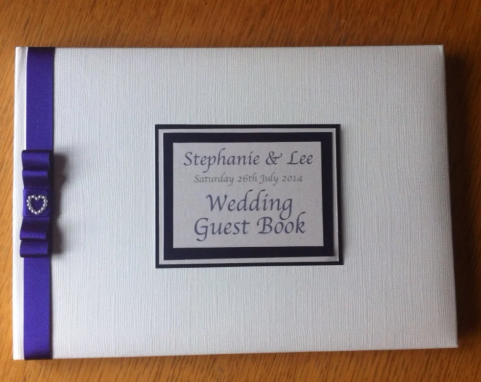 Уникальная индивидуальная атласная и жемчужная книга для гостей свадьбы с