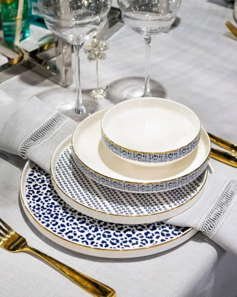 Unique Durable Pattern 6 Persons 24 PCS Porcelain Turkish Made Dinnerware Set