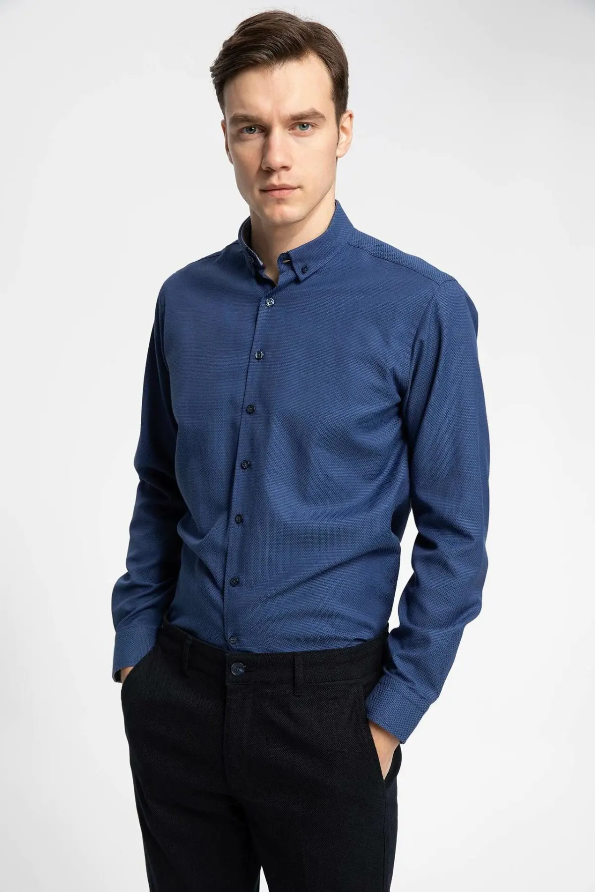 Мужская деловая рубашка DeFacto белая Повседневная из Ткани в стиле смарт кэжуал