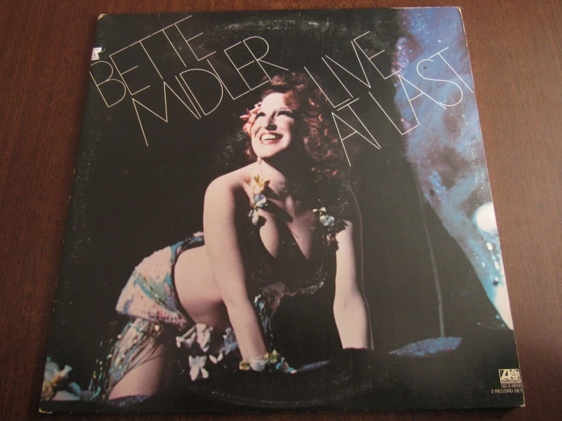 Old 33 RPM 12 inch 30cm 2 Vinyl Records LP Disc Flick Film Movie Soundtrack Music Songs BETTE MIDLER《LIVE AT LAST》1977