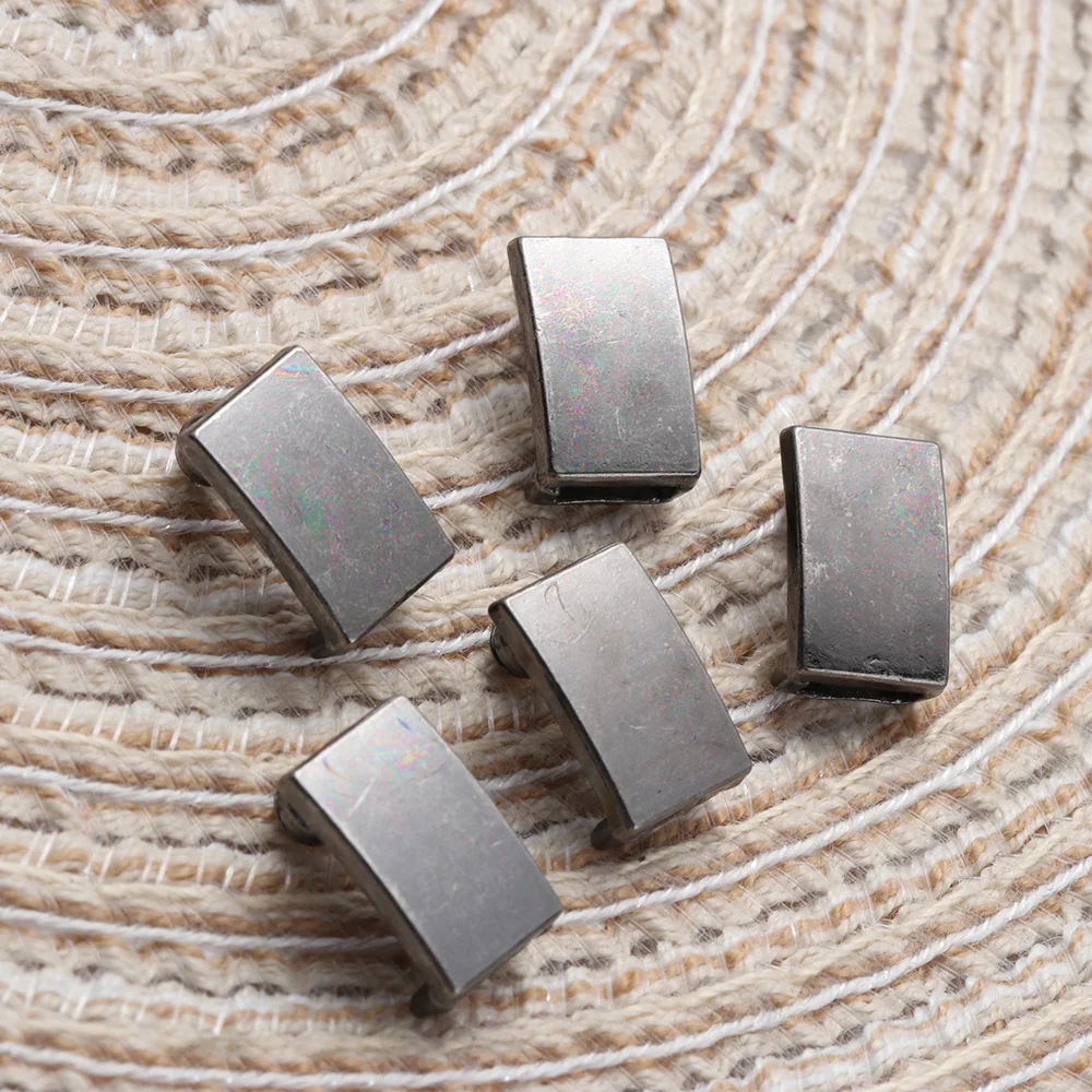 

5 шт. мини-пряжки для ремня для украшения одежды Blyth Doll, металлическая сверхмаленькая пряжка для пояса, пряжки для кукольных сумок