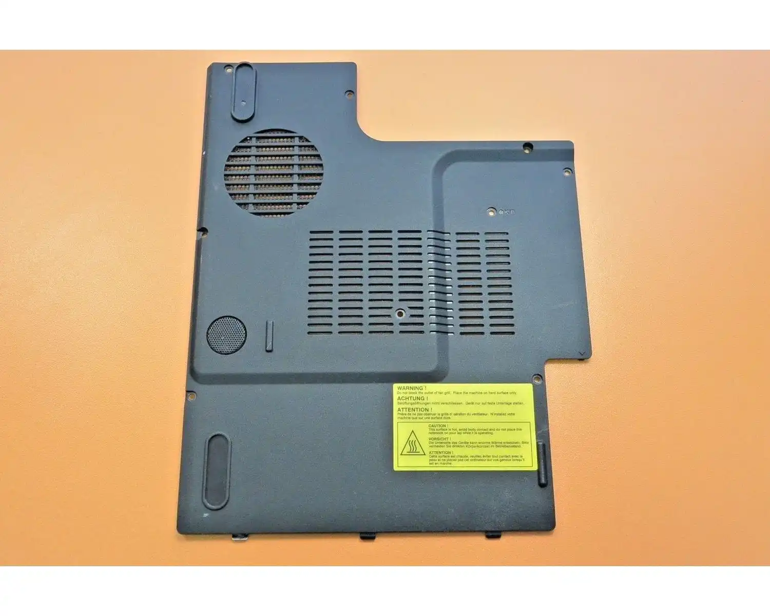 Fujitsu Amilo Pi1536 Pi1556 крышка закрывающая память 83GUJ3090 30 Рамки для ноутбуков  | Рамки для ноутбуков -1005001265194323