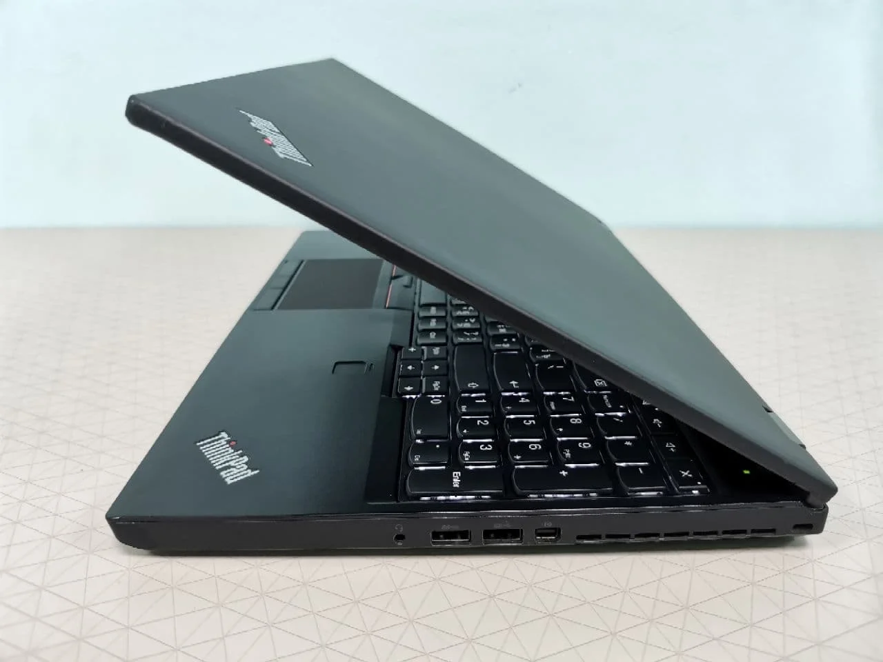 Ноутбук used Lenovo TPhinkPad p50 i7/16/256/quadro m2000m/15.6 FHD IPS Good condition | Компьютеры и офис
