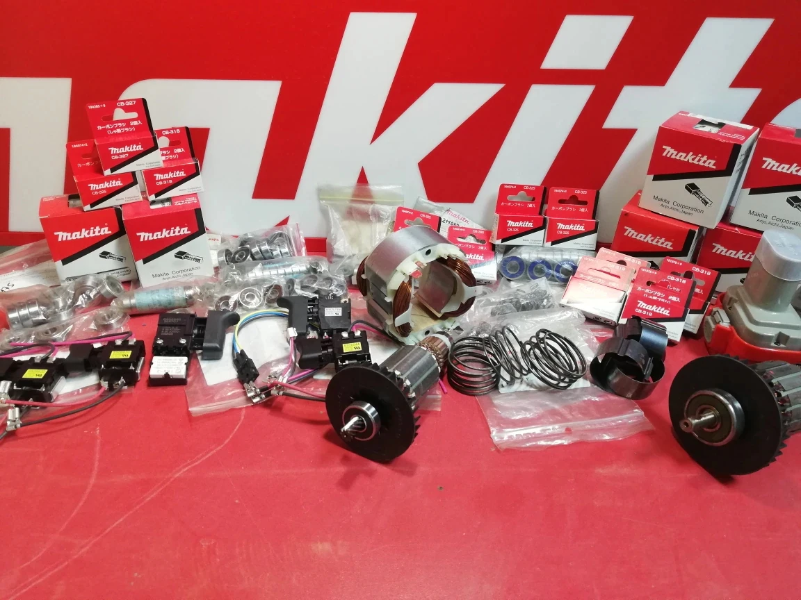 Статор в сбоpe к HS7601 Makita артикул 594649-1 |
