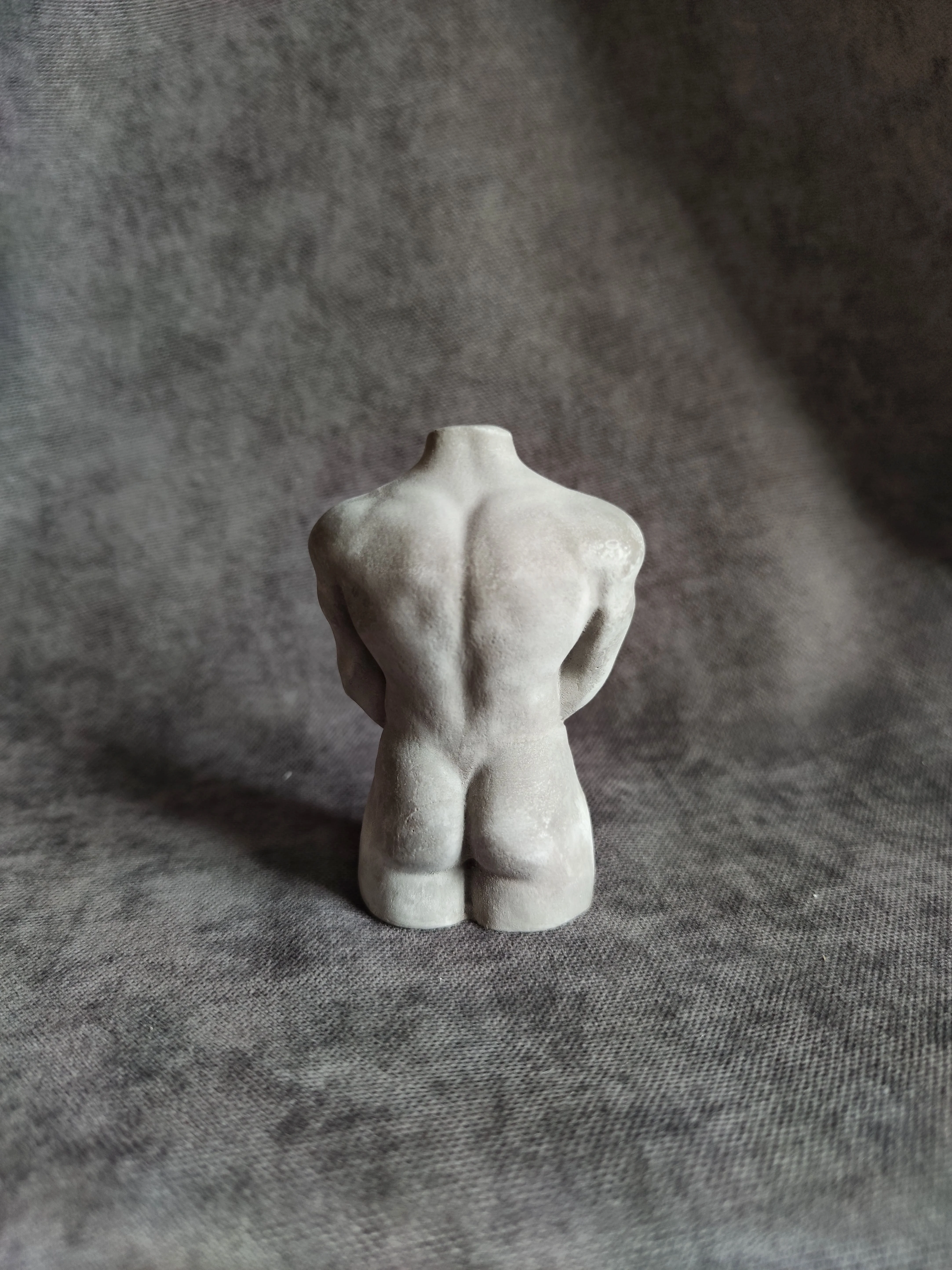 Статуэтка Мужское тело. Интерьер. Декор для дома. Handmade