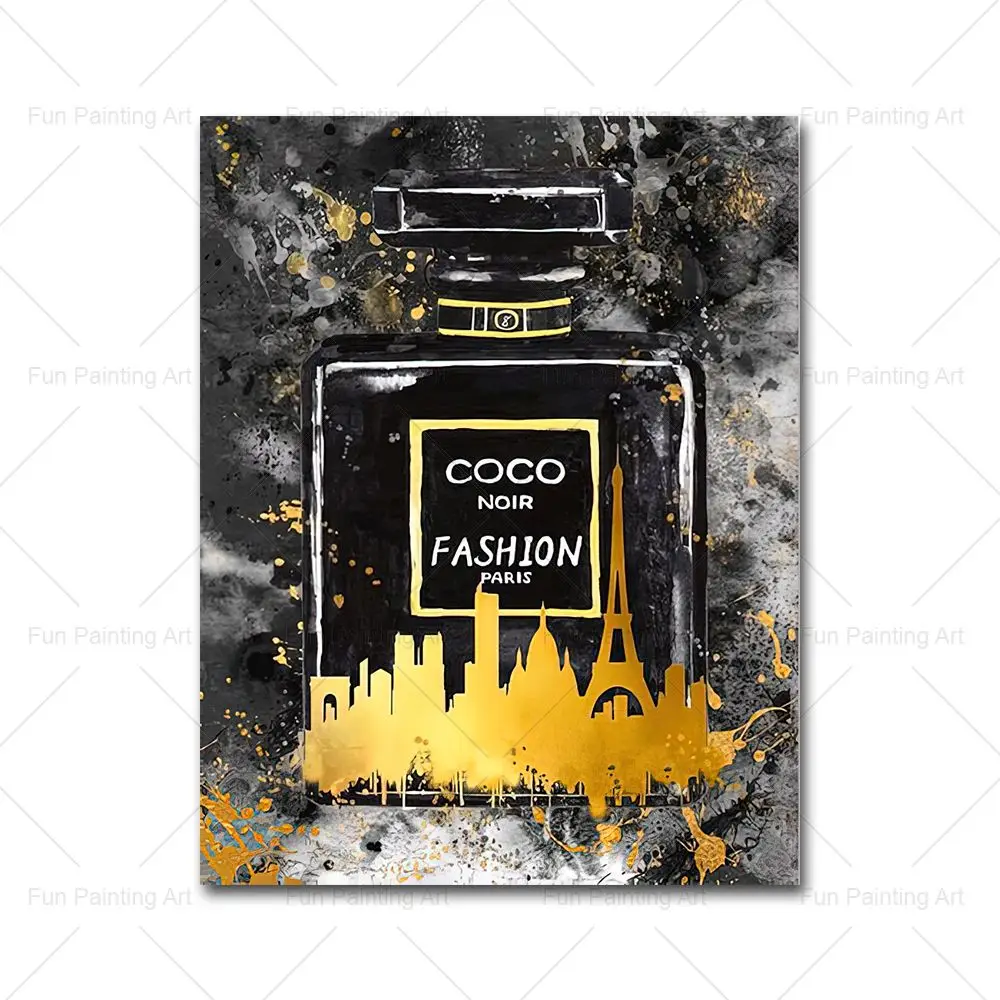 

Картина на холсте "Черный флакон духов в Париже"