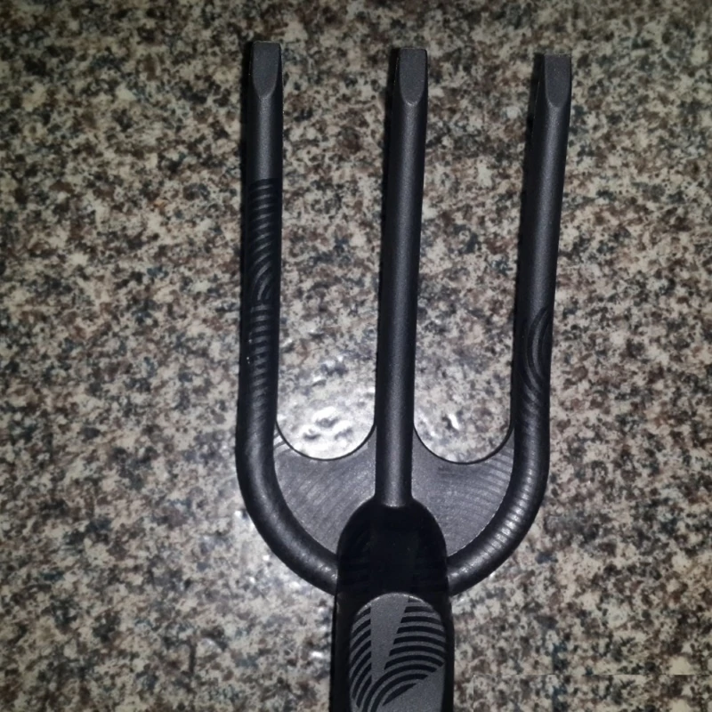 Вилка для прополки Fiskars Solid (1000696)|Садовый культиватор| |