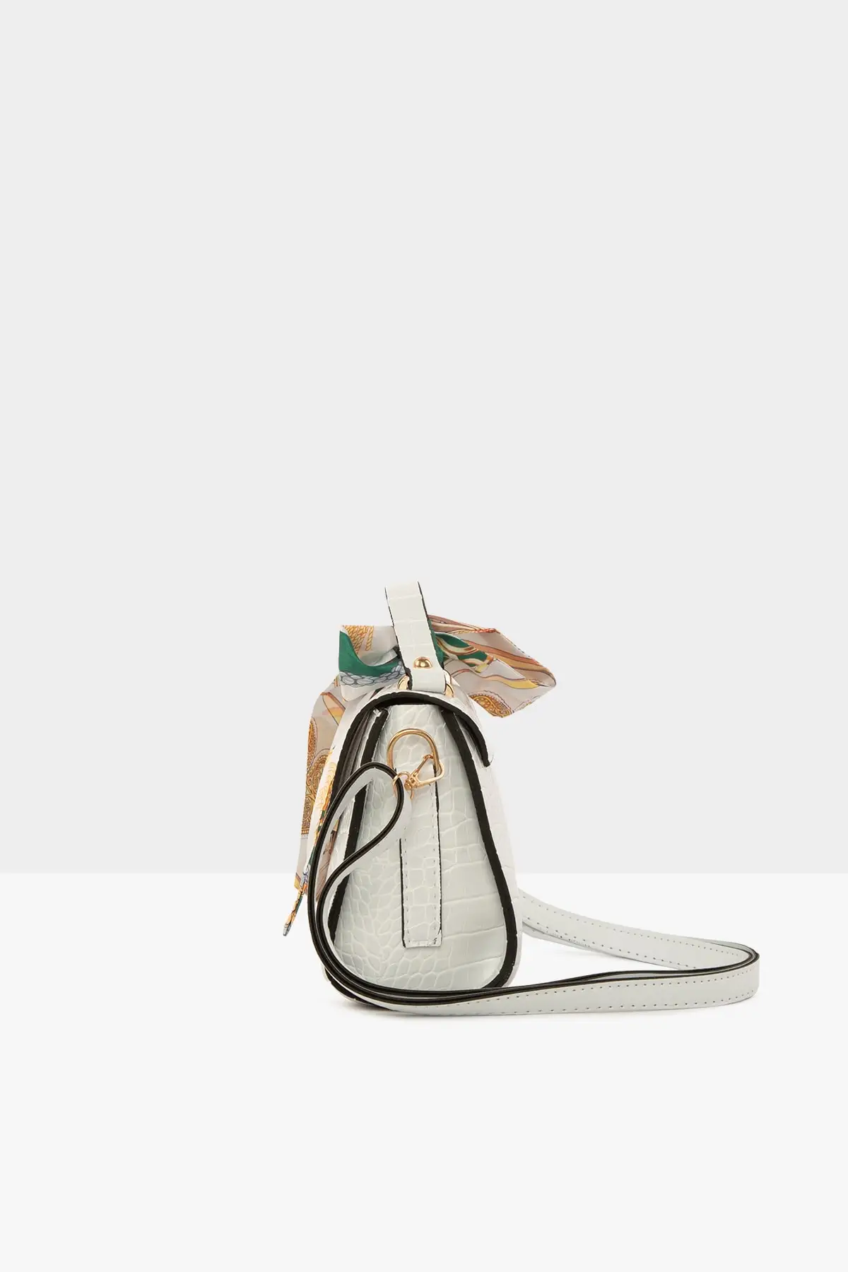 

Turkish Hyper Quality. Covered Shawl Hanging Women's Bag. Croco White Color ( Designer Handbags/Crossbody Bags 2021 Fashion)